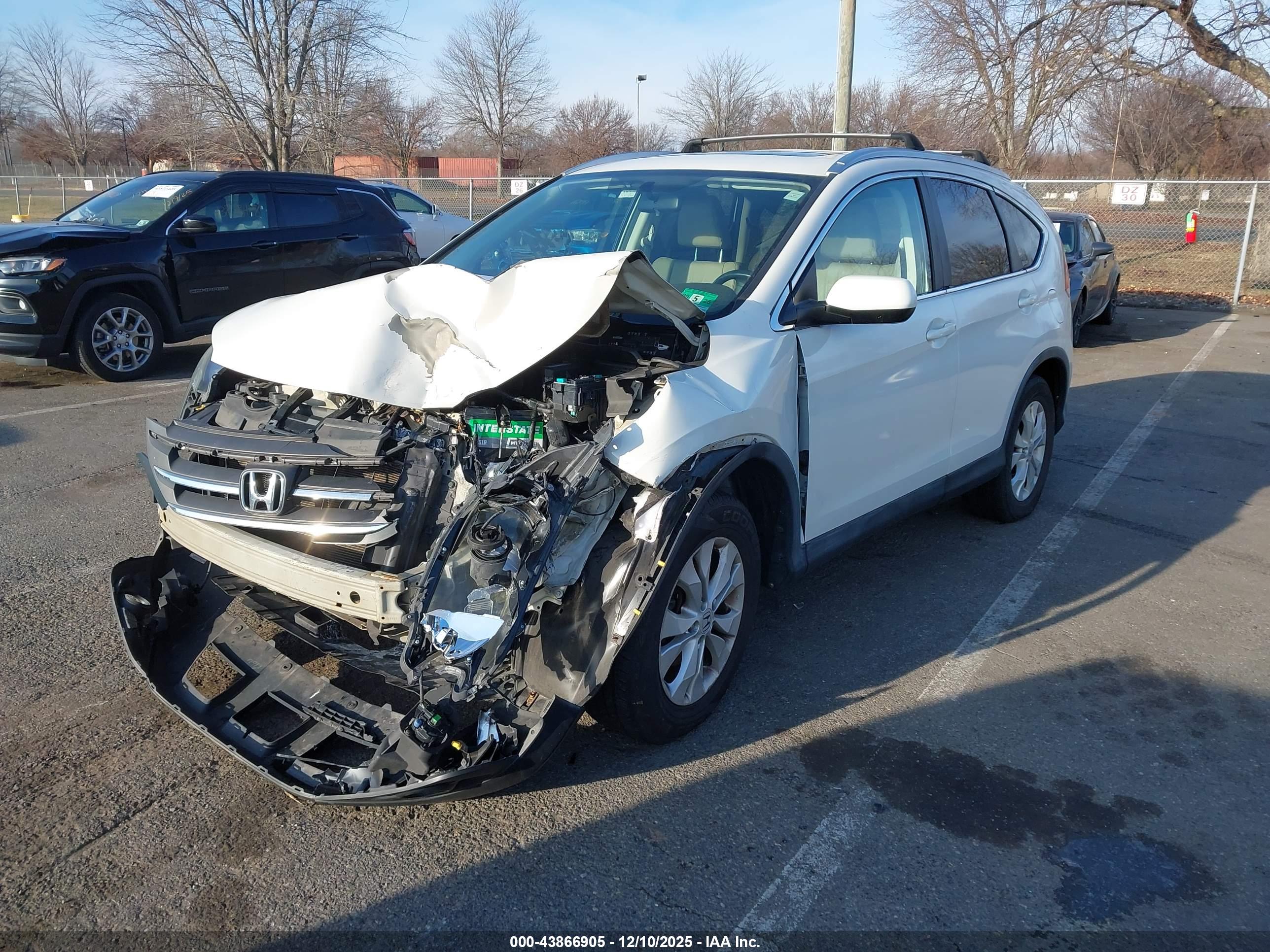 HONDA CR-V image 2