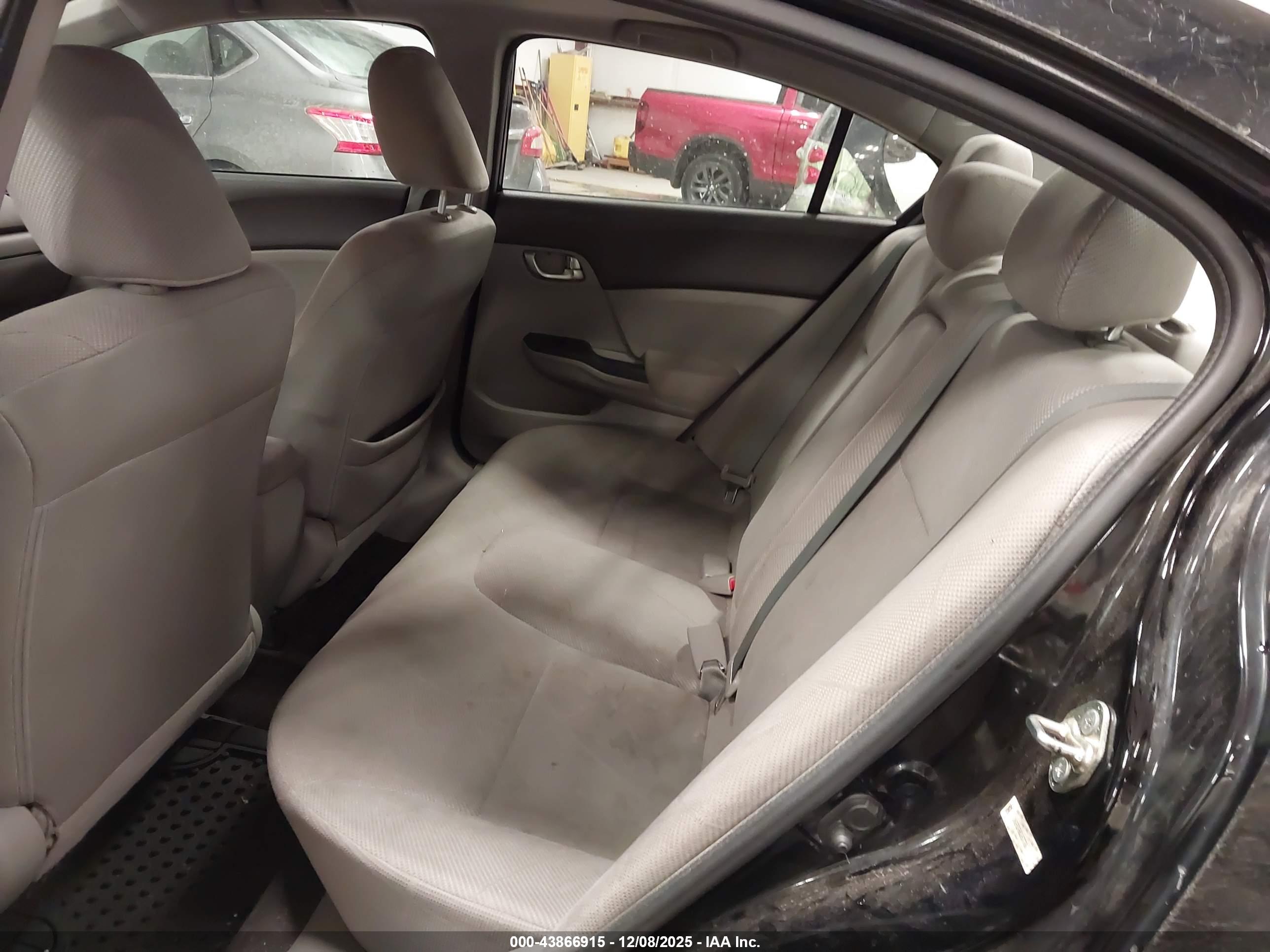 HONDA CIVIC image 8
