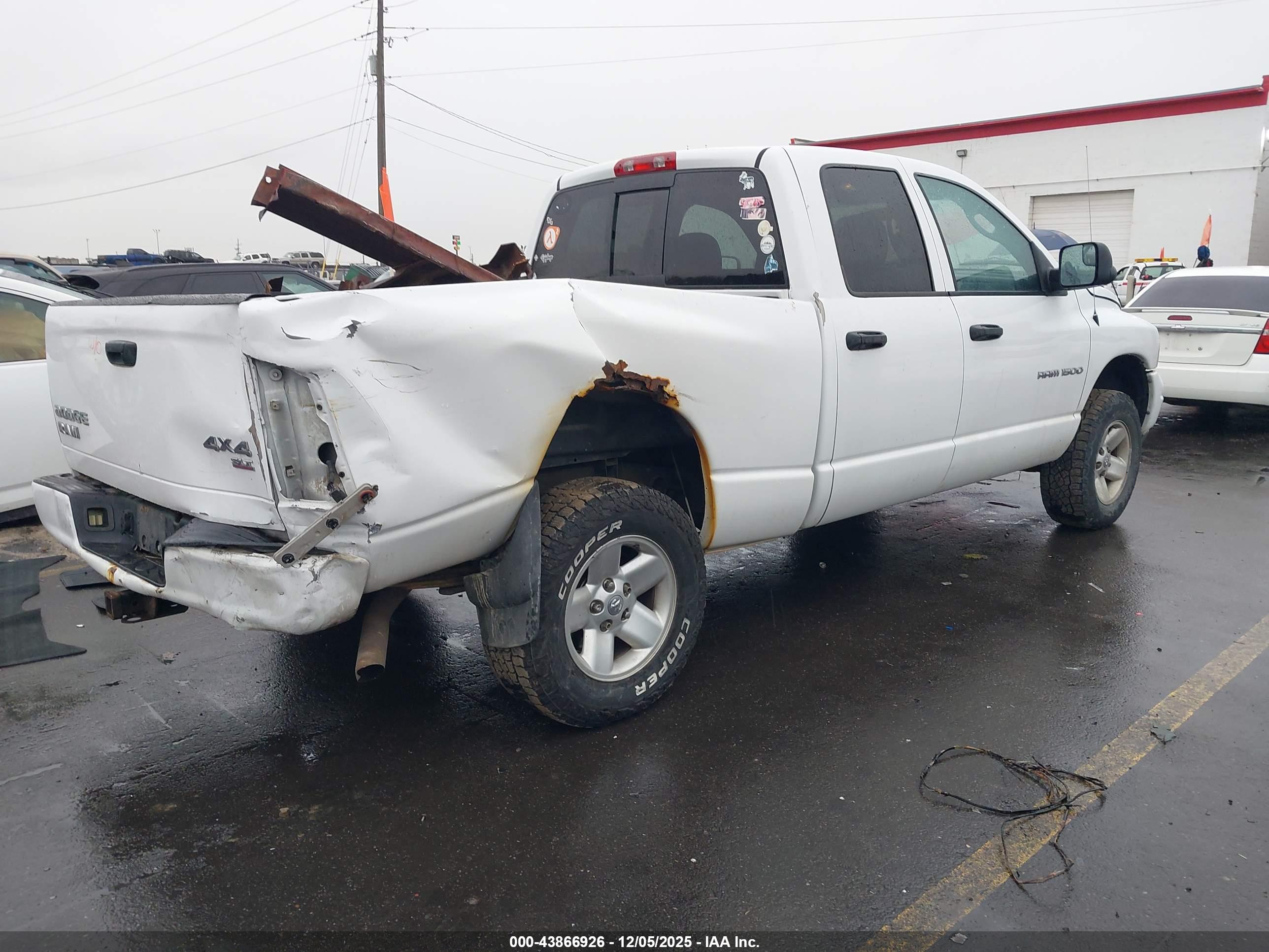 DODGE RAM image 4