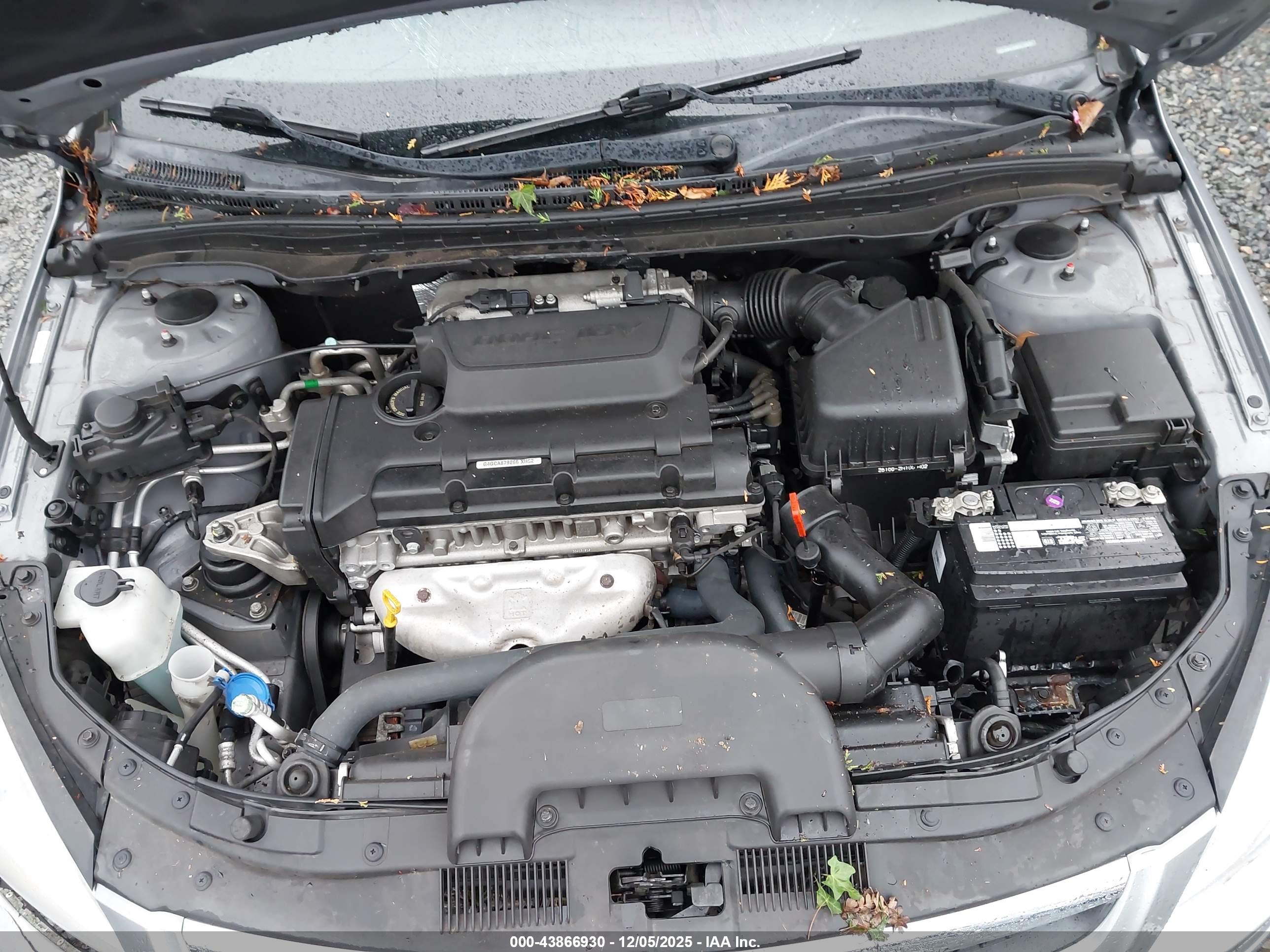 HYUNDAI ELANTRA image 10