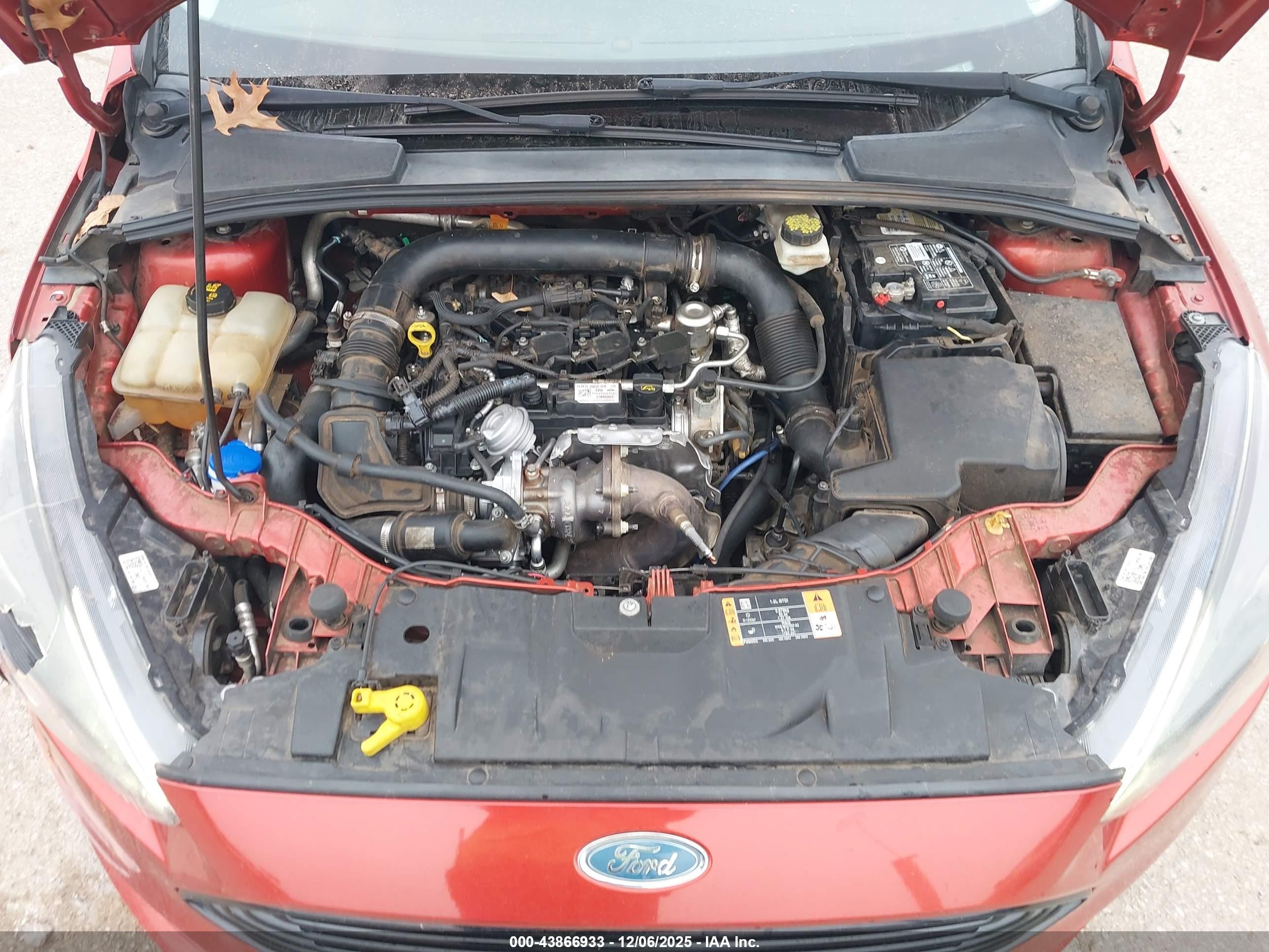 FORD FOCUS image 10