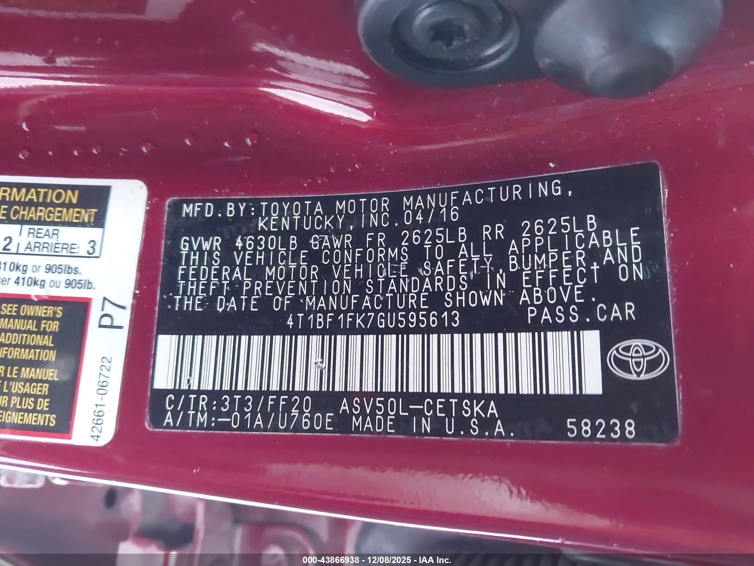 TOYOTA CAMRY image 9