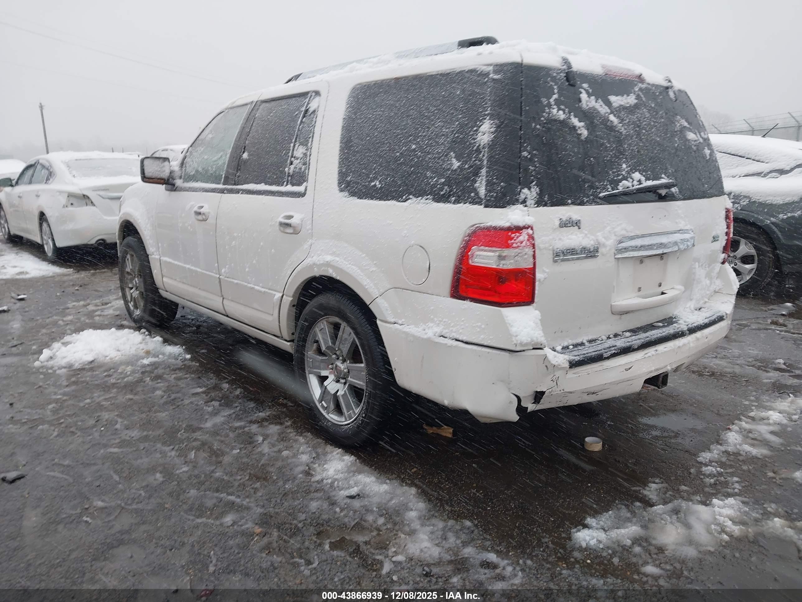 FORD EXPEDITION image 3