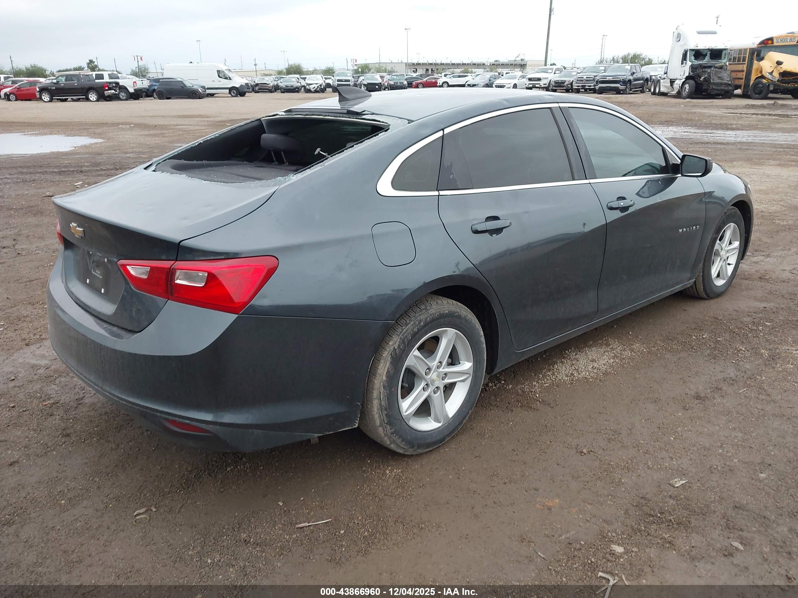 CHEVROLET MALIBU image 4