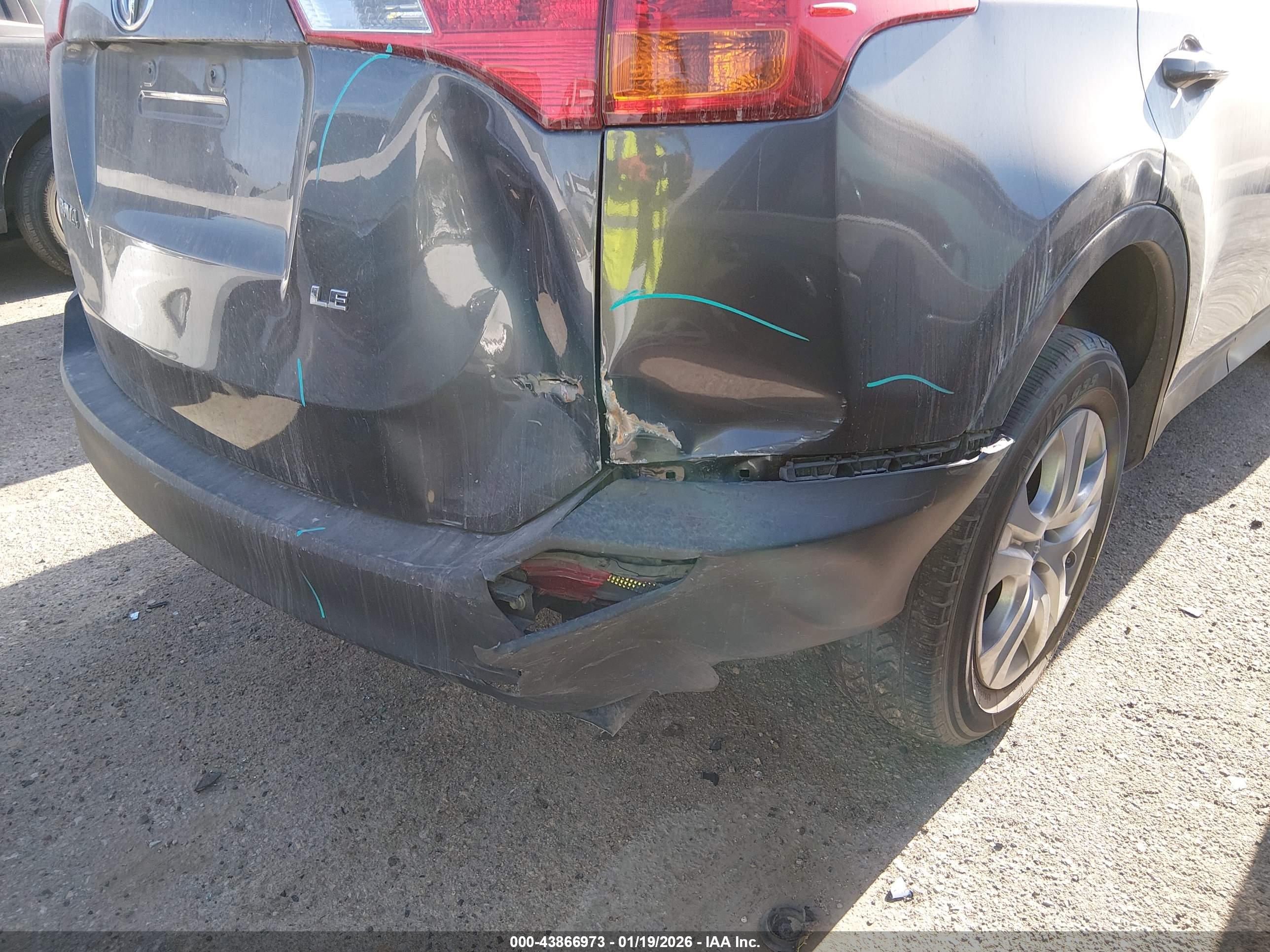 TOYOTA RAV4 image 6