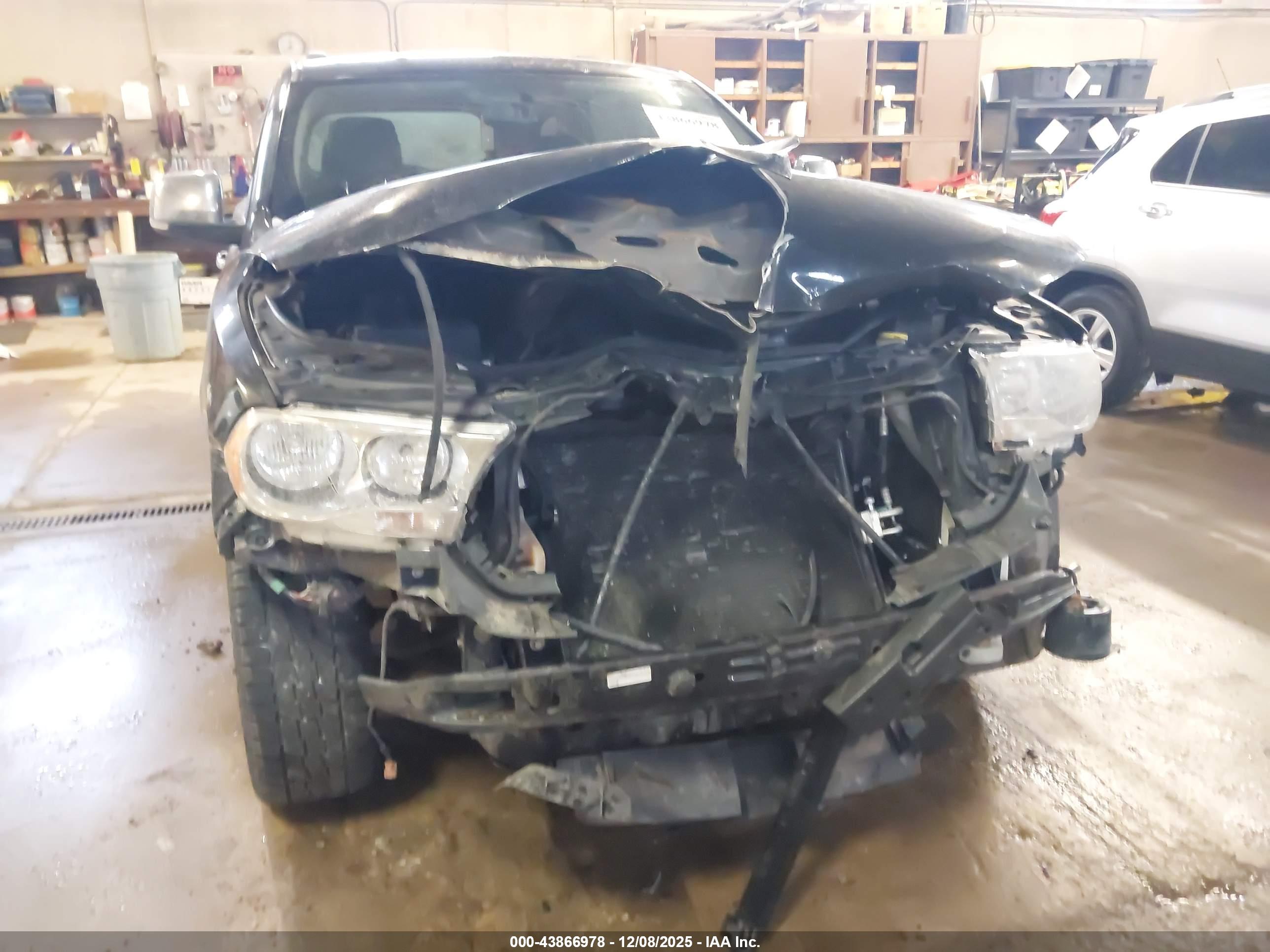 DODGE DURANGO image 6