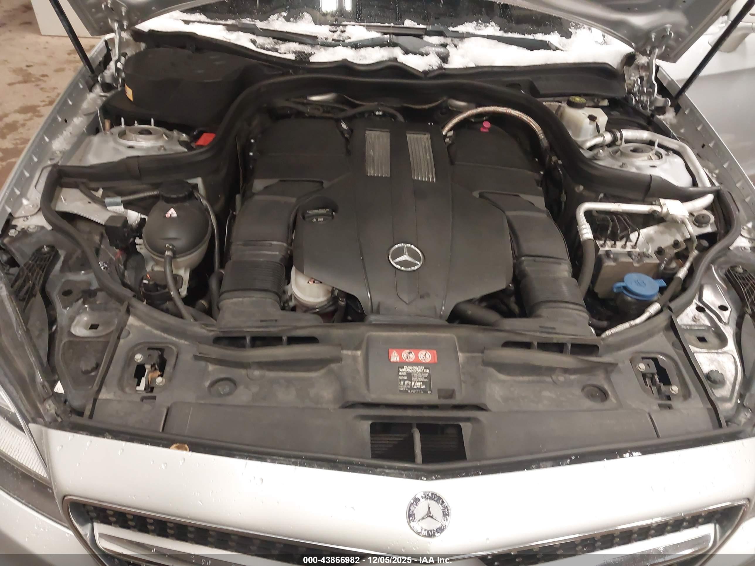 MERCEDES-BENZ CLS image 10