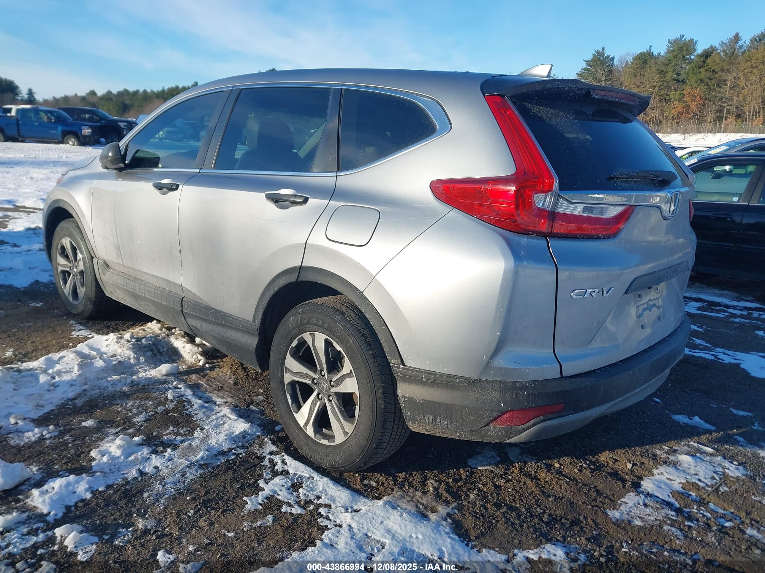 HONDA CR-V image 3
