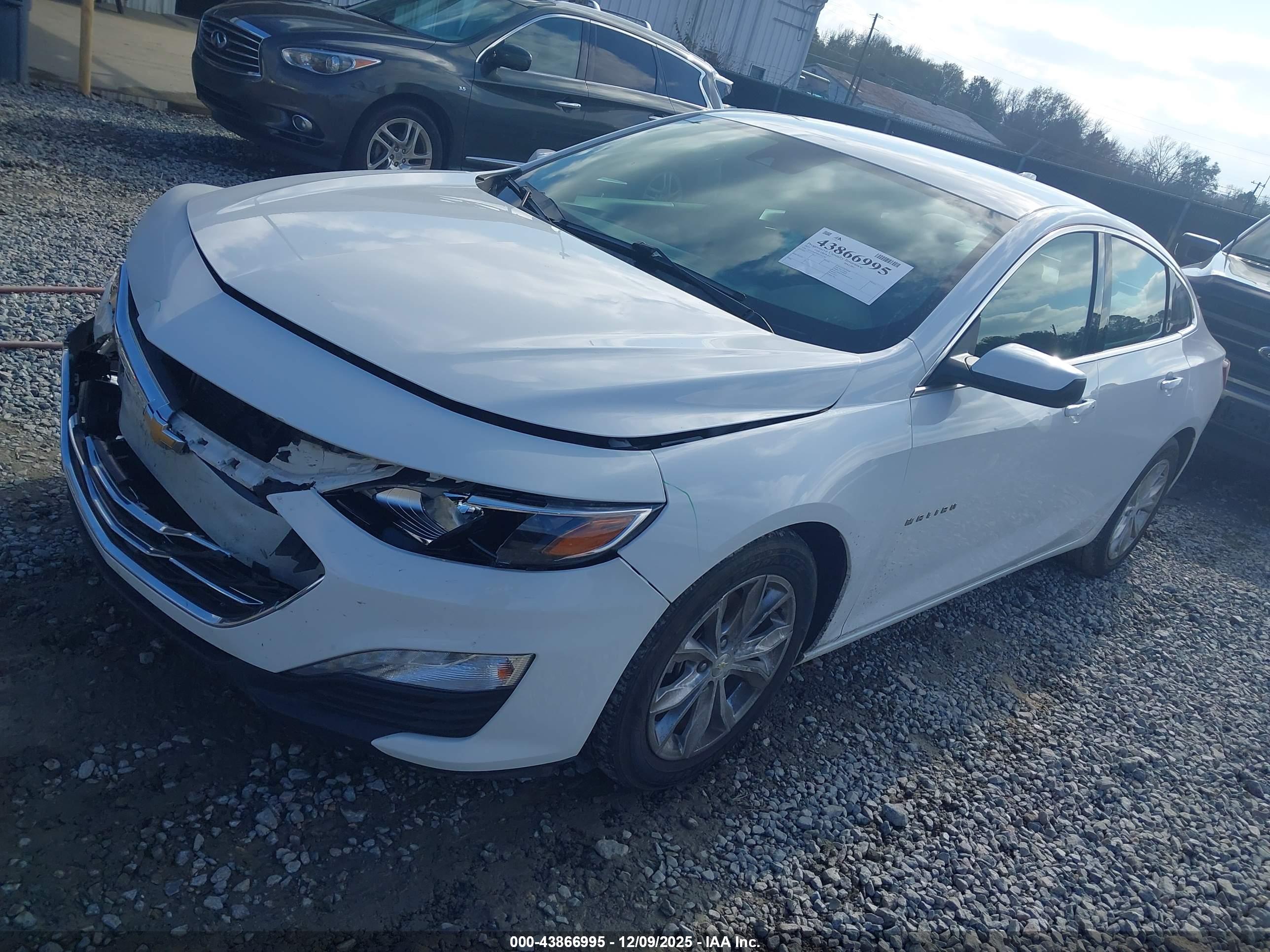 CHEVROLET MALIBU image 2