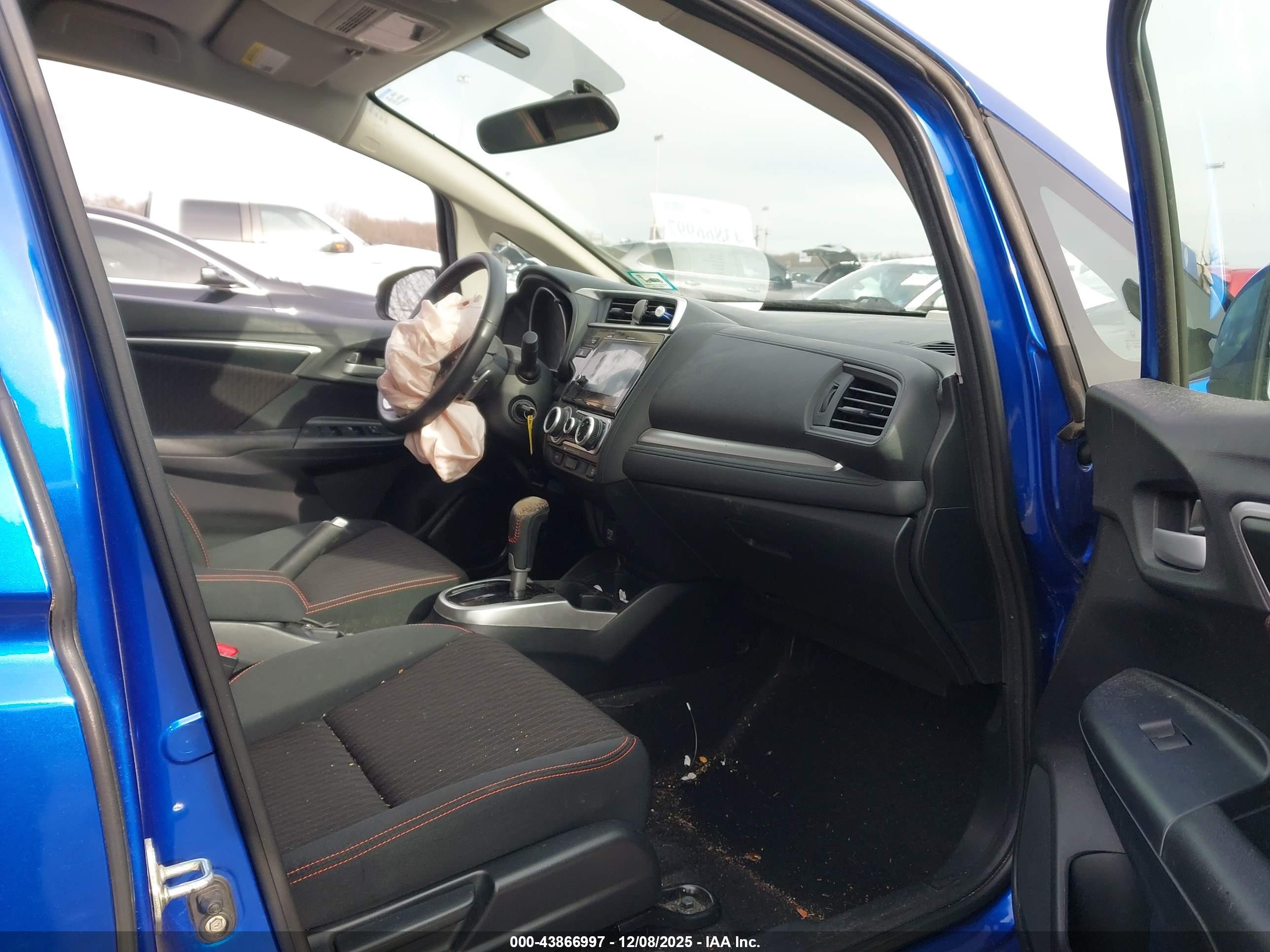 HONDA FIT image 5
