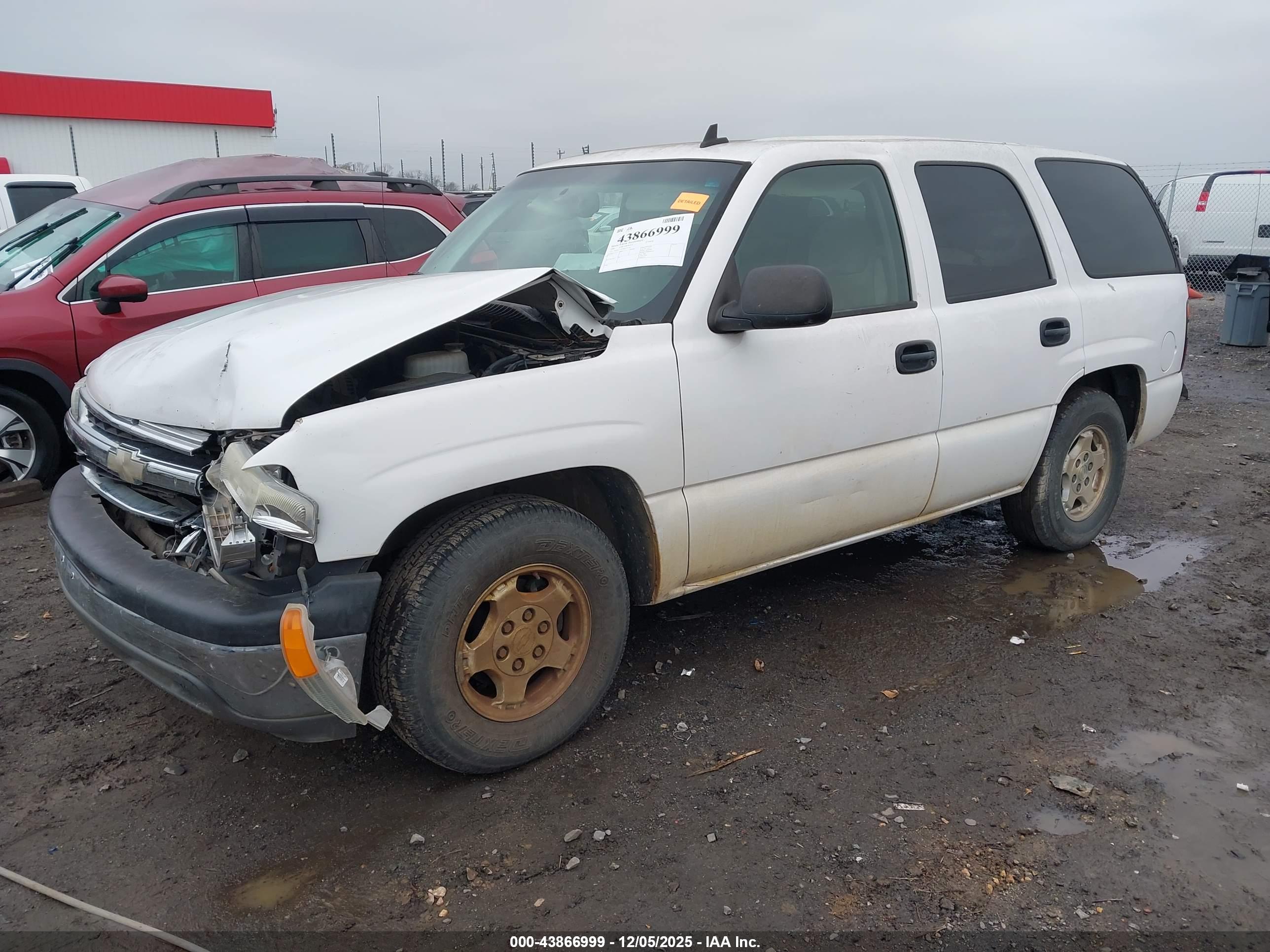CHEVROLET TAHOE image 2