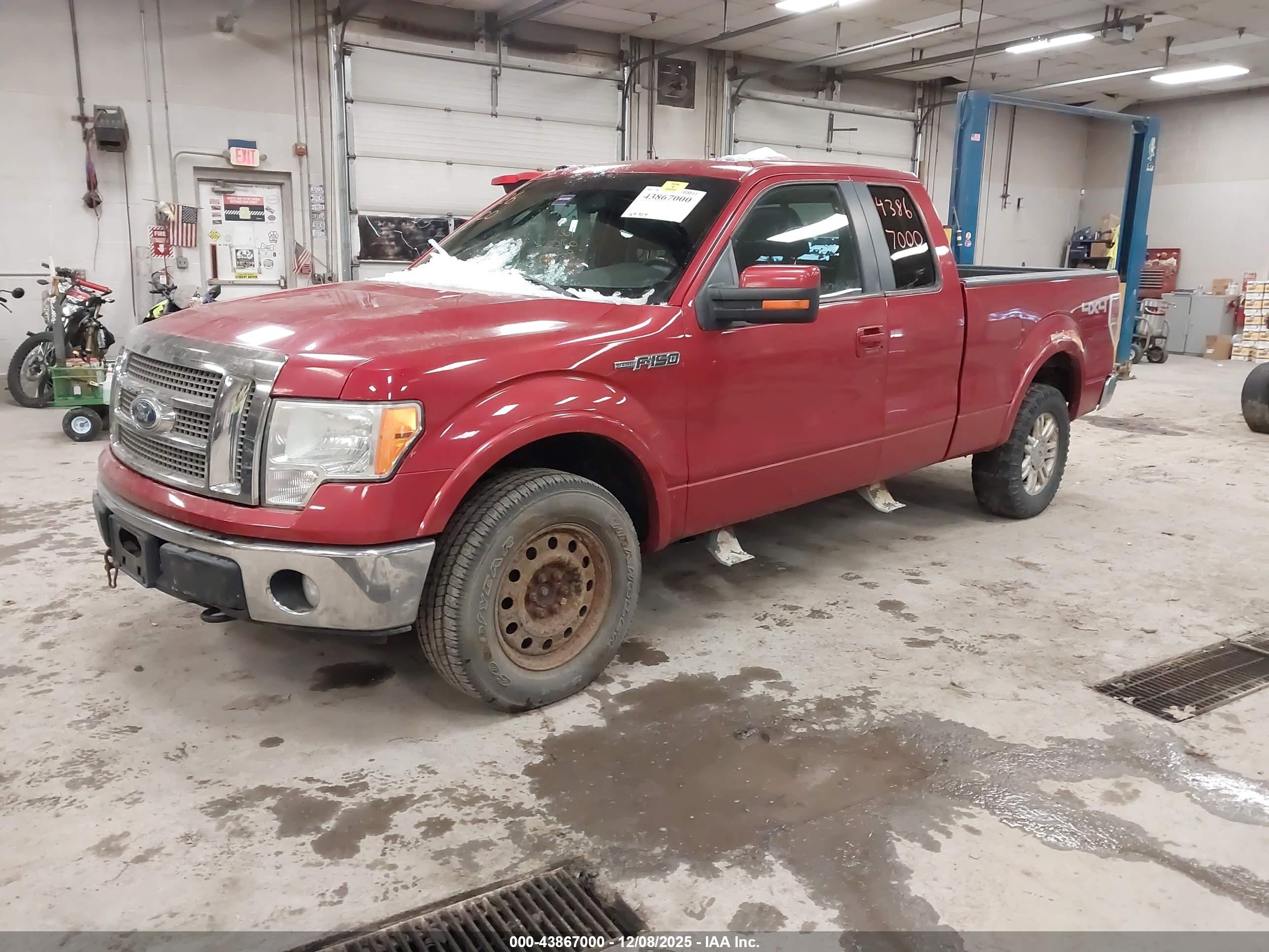FORD F-150 image 2