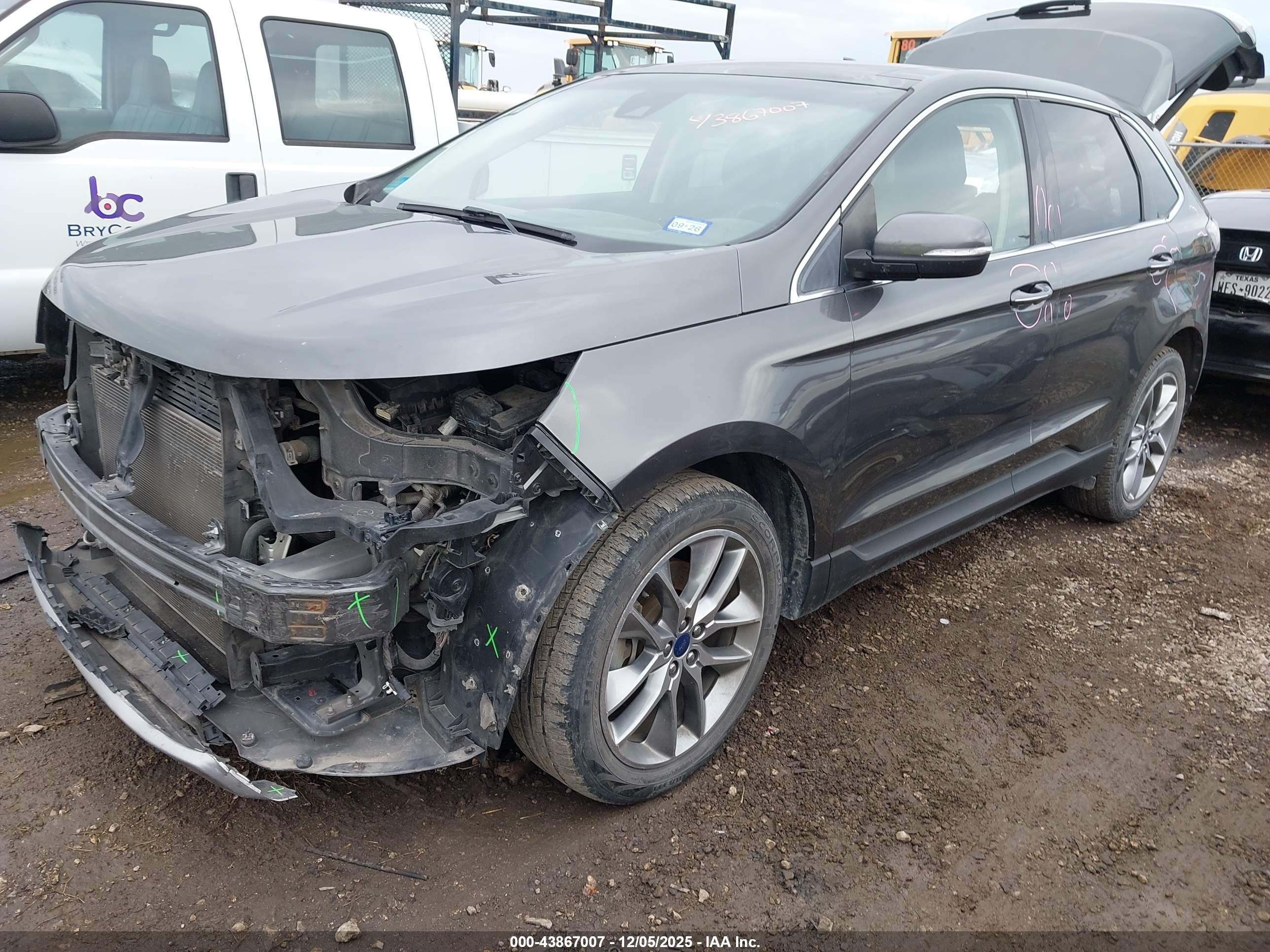 FORD EDGE image 2