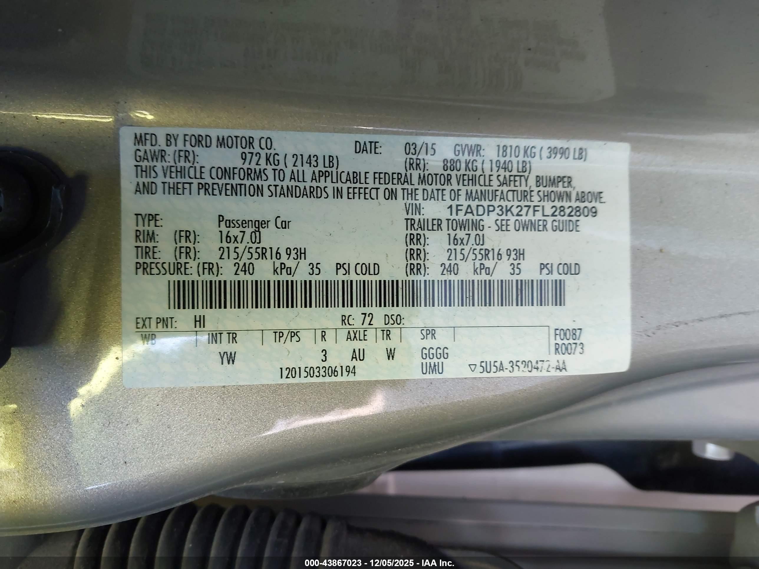 FORD FOCUS image 9