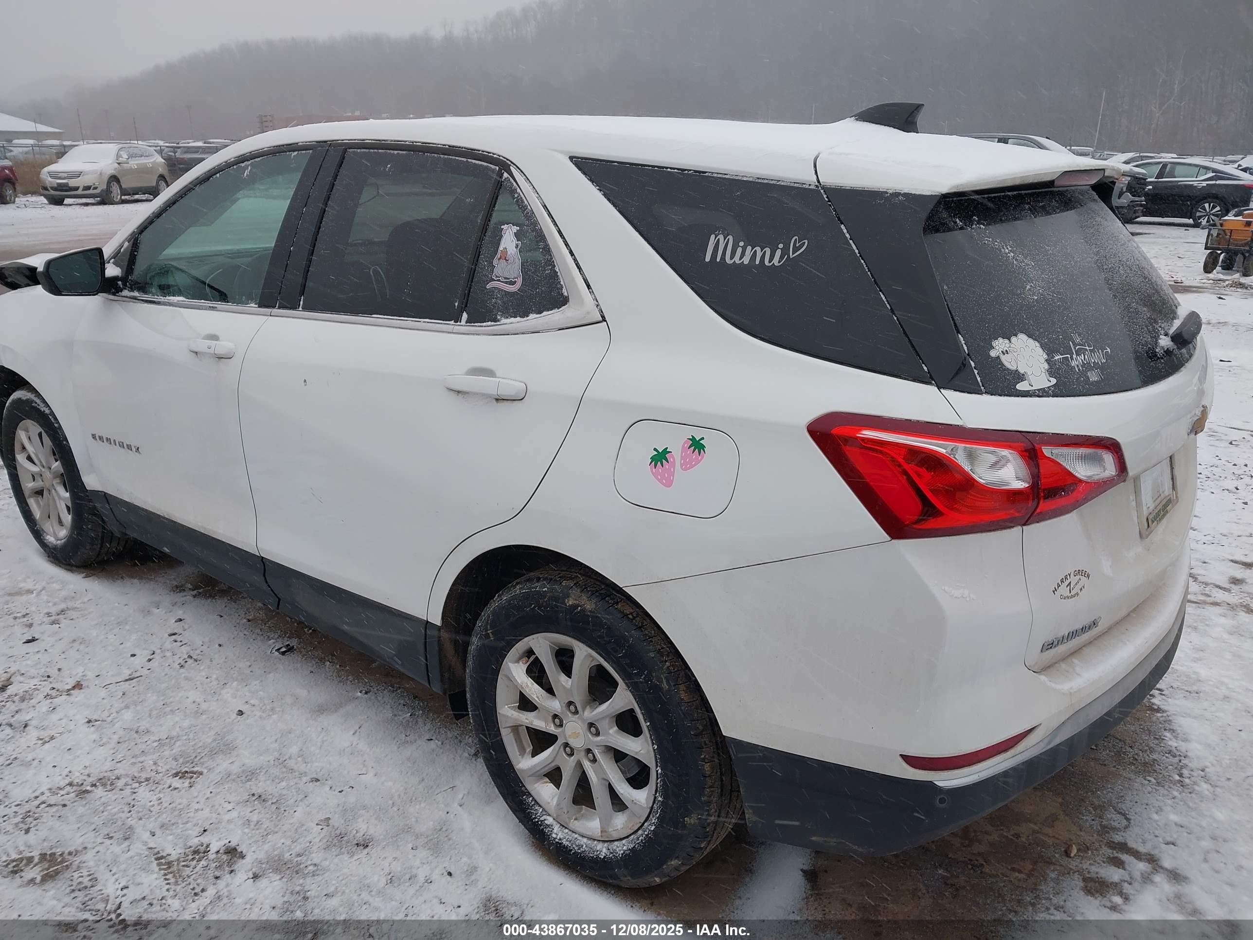 CHEVROLET EQUINOX image 3