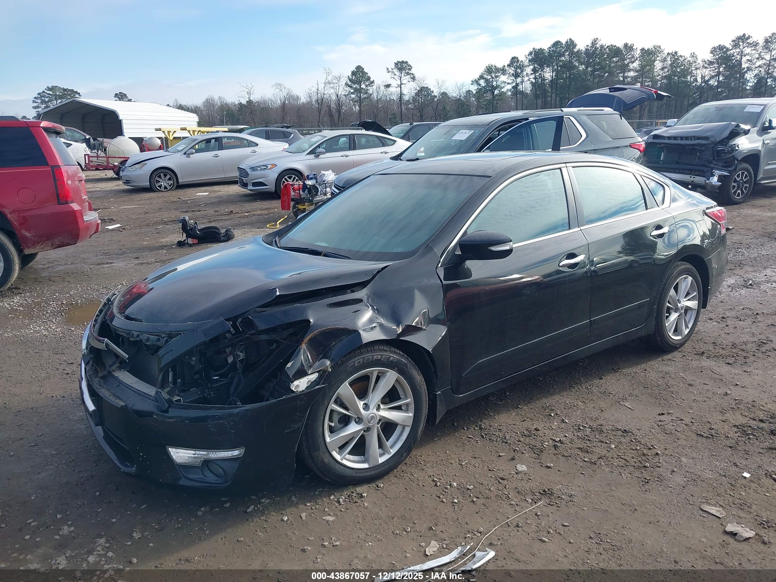 NISSAN ALTIMA image 2