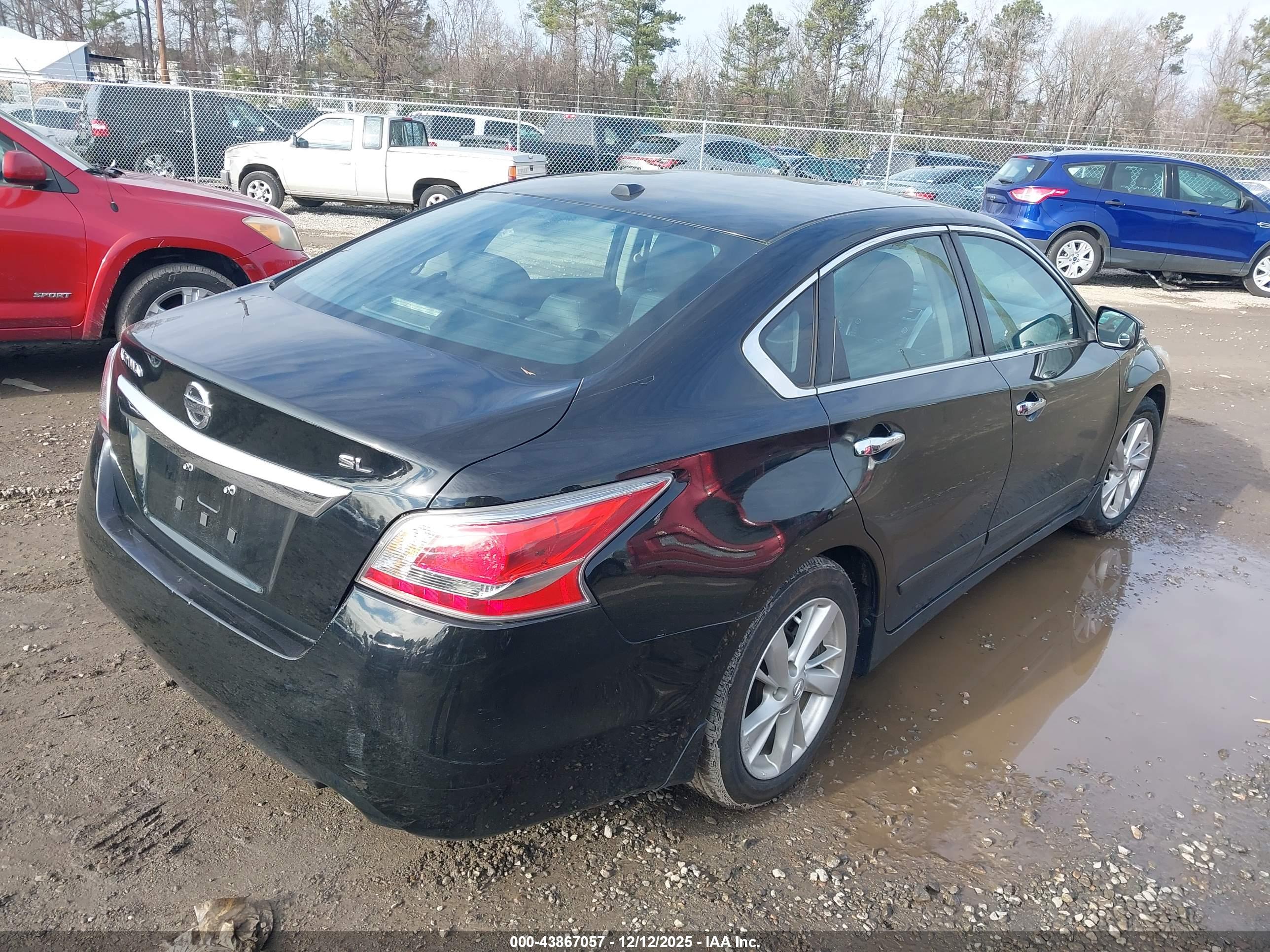 NISSAN ALTIMA image 4