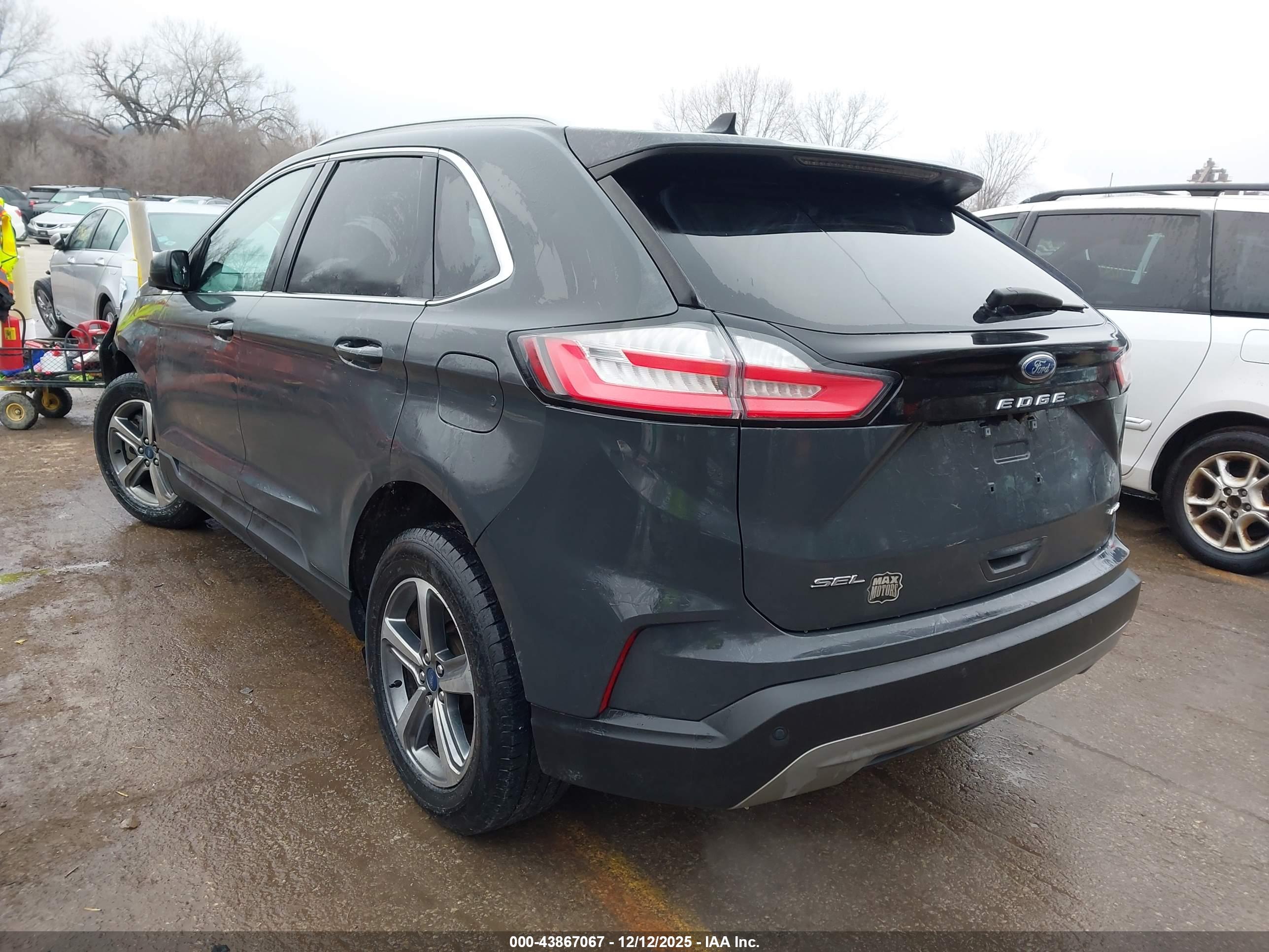 FORD EDGE image 3