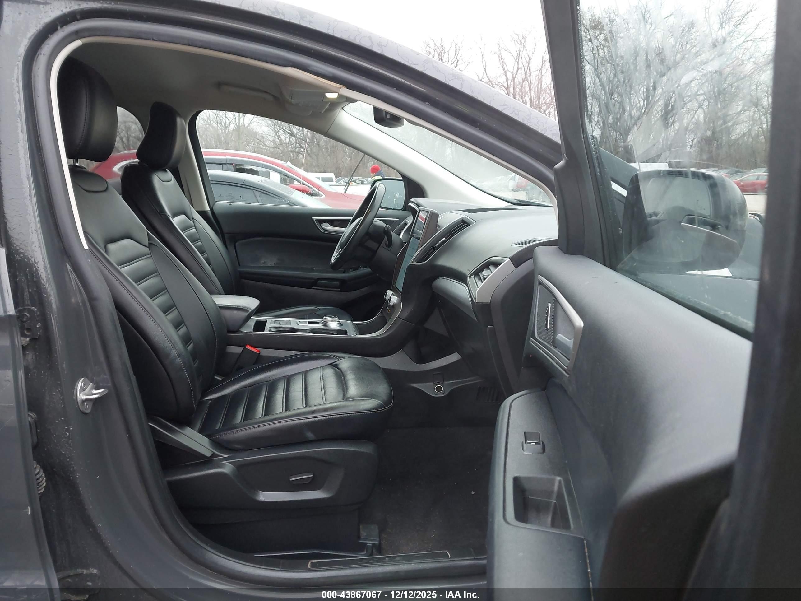 FORD EDGE image 5