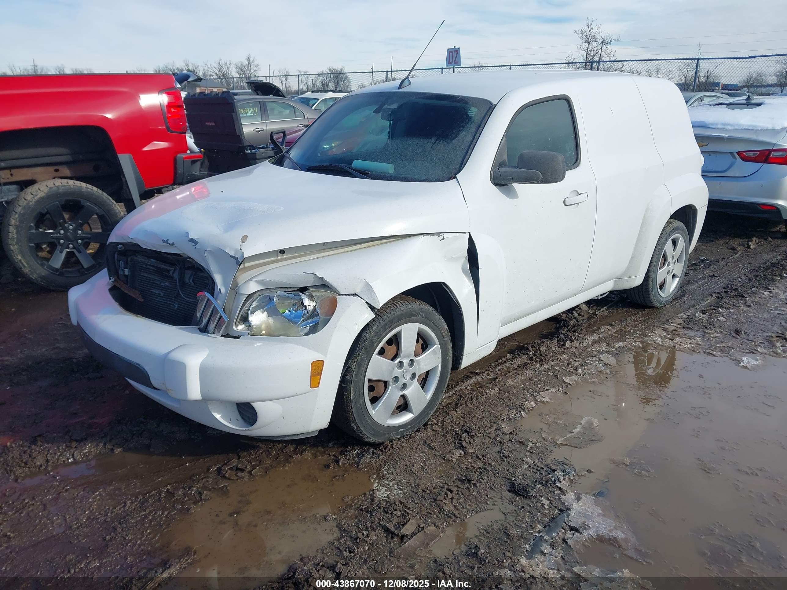 CHEVROLET HHR image 2