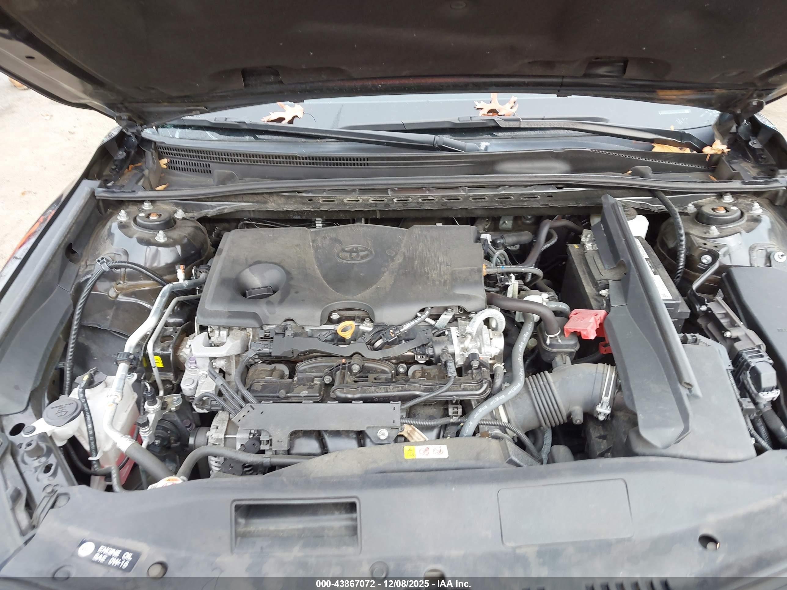 TOYOTA CAMRY image 10