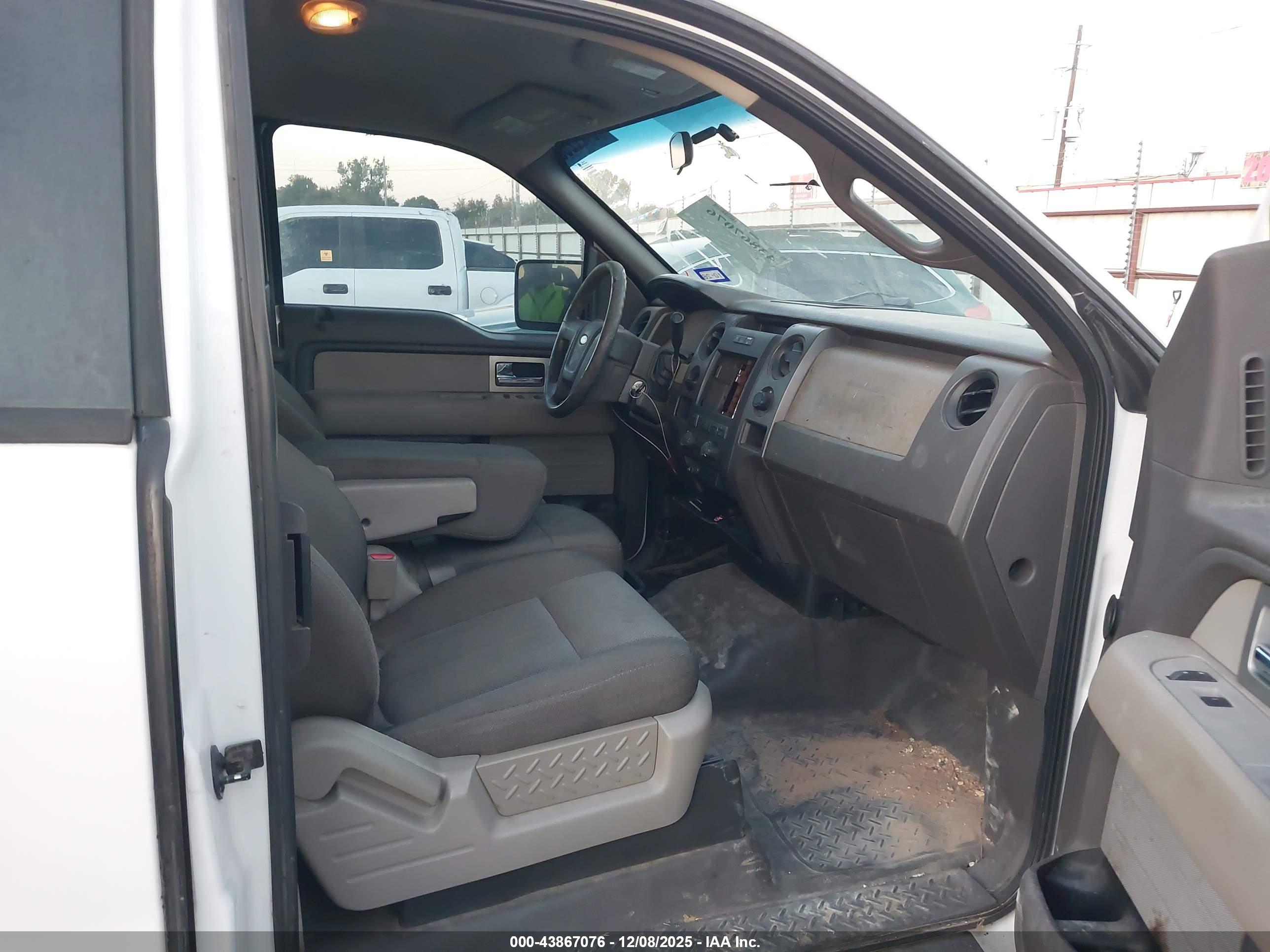FORD F-150 image 5