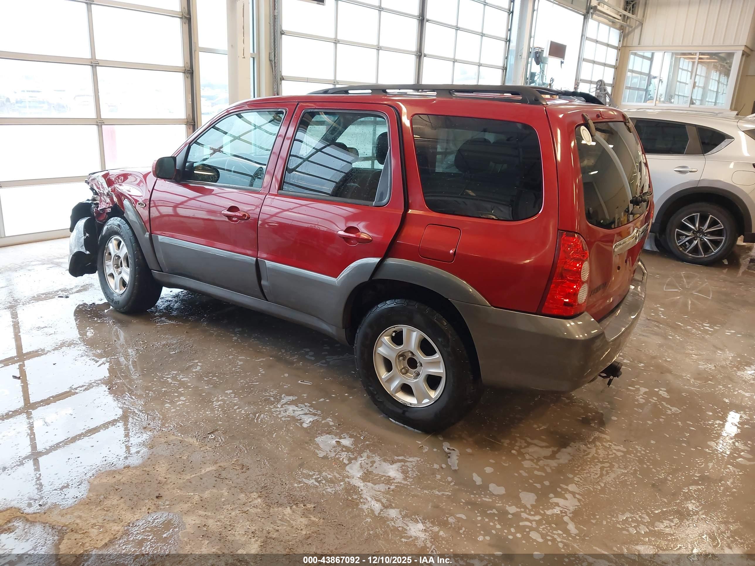 MAZDA TRIBUTE image 3