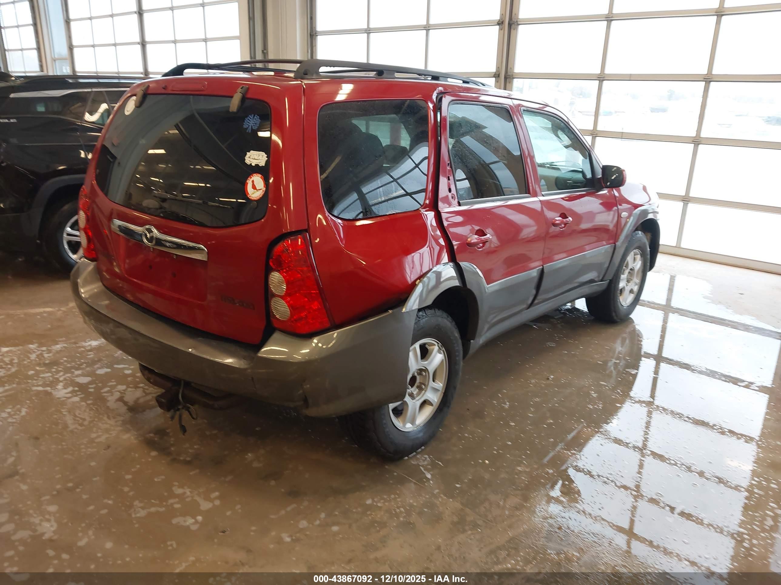 MAZDA TRIBUTE image 4