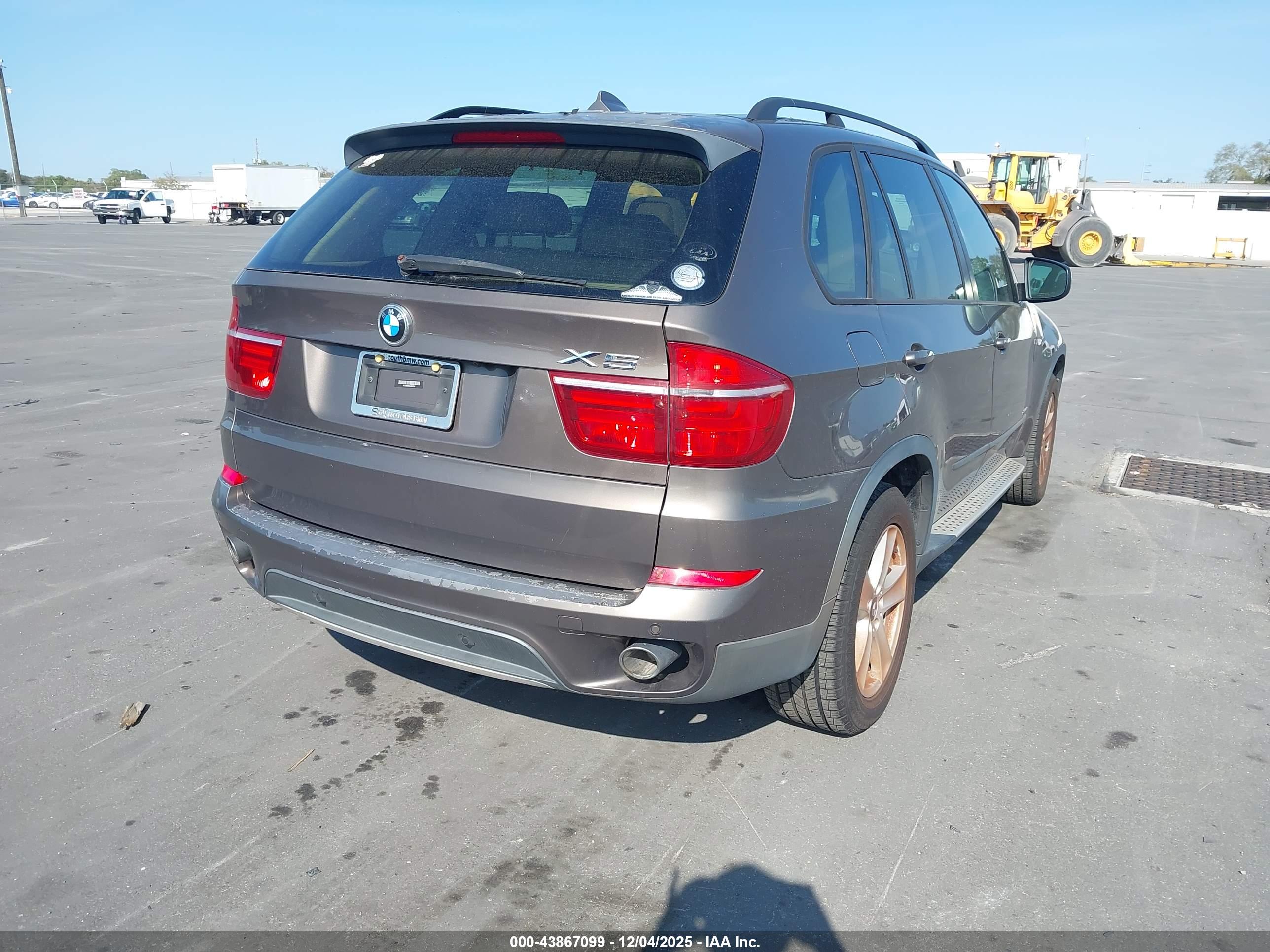 BMW X5 image 4