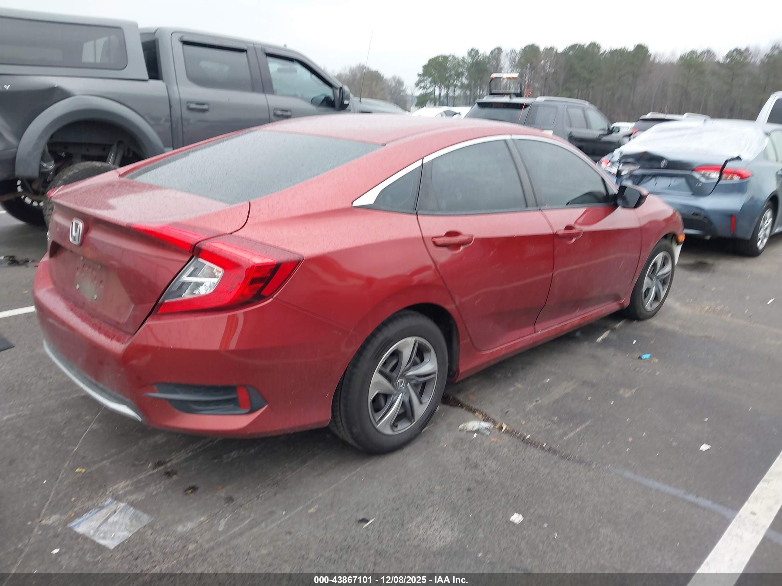 HONDA CIVIC image 4
