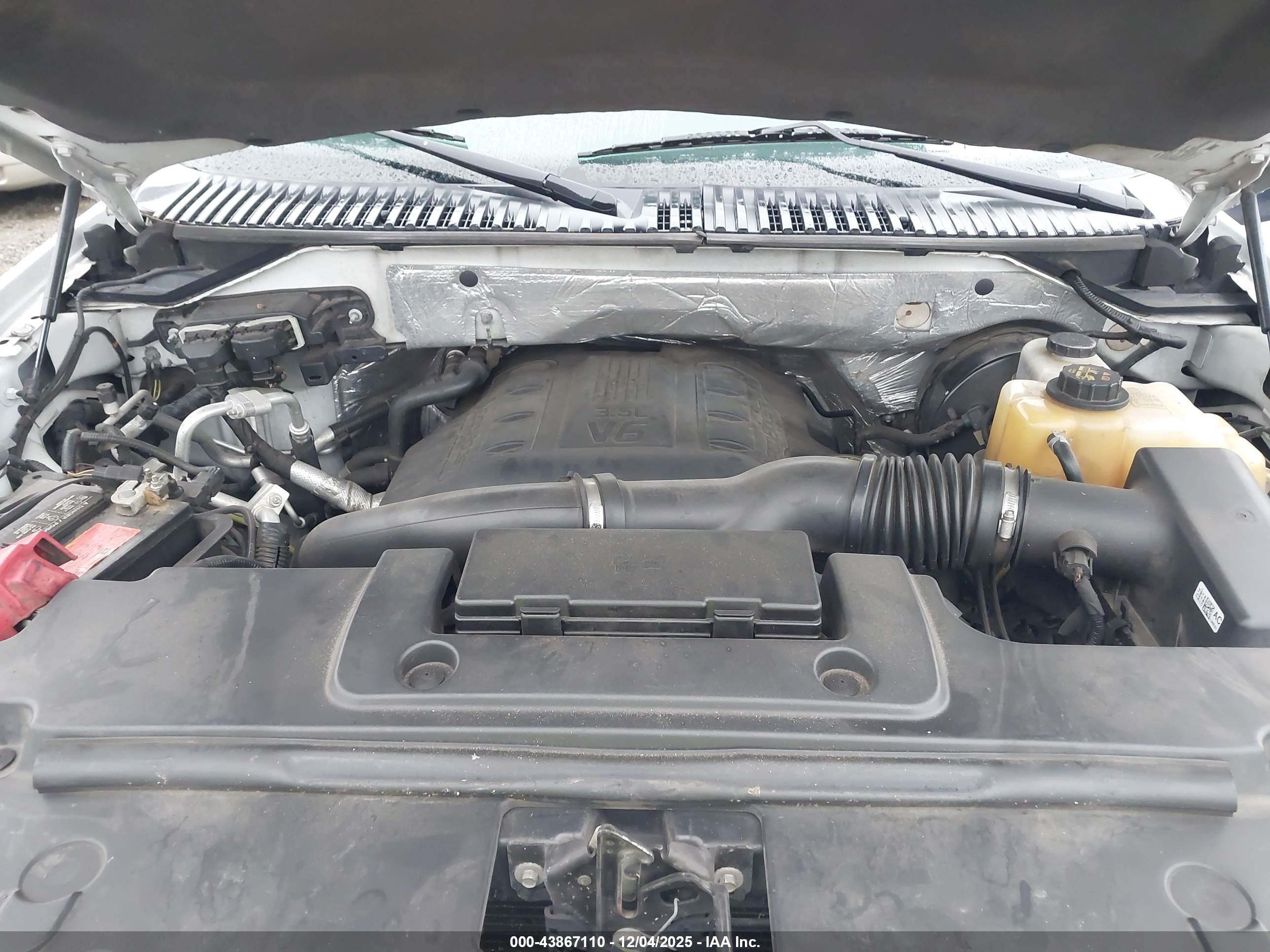 FORD EXPEDITION image 10