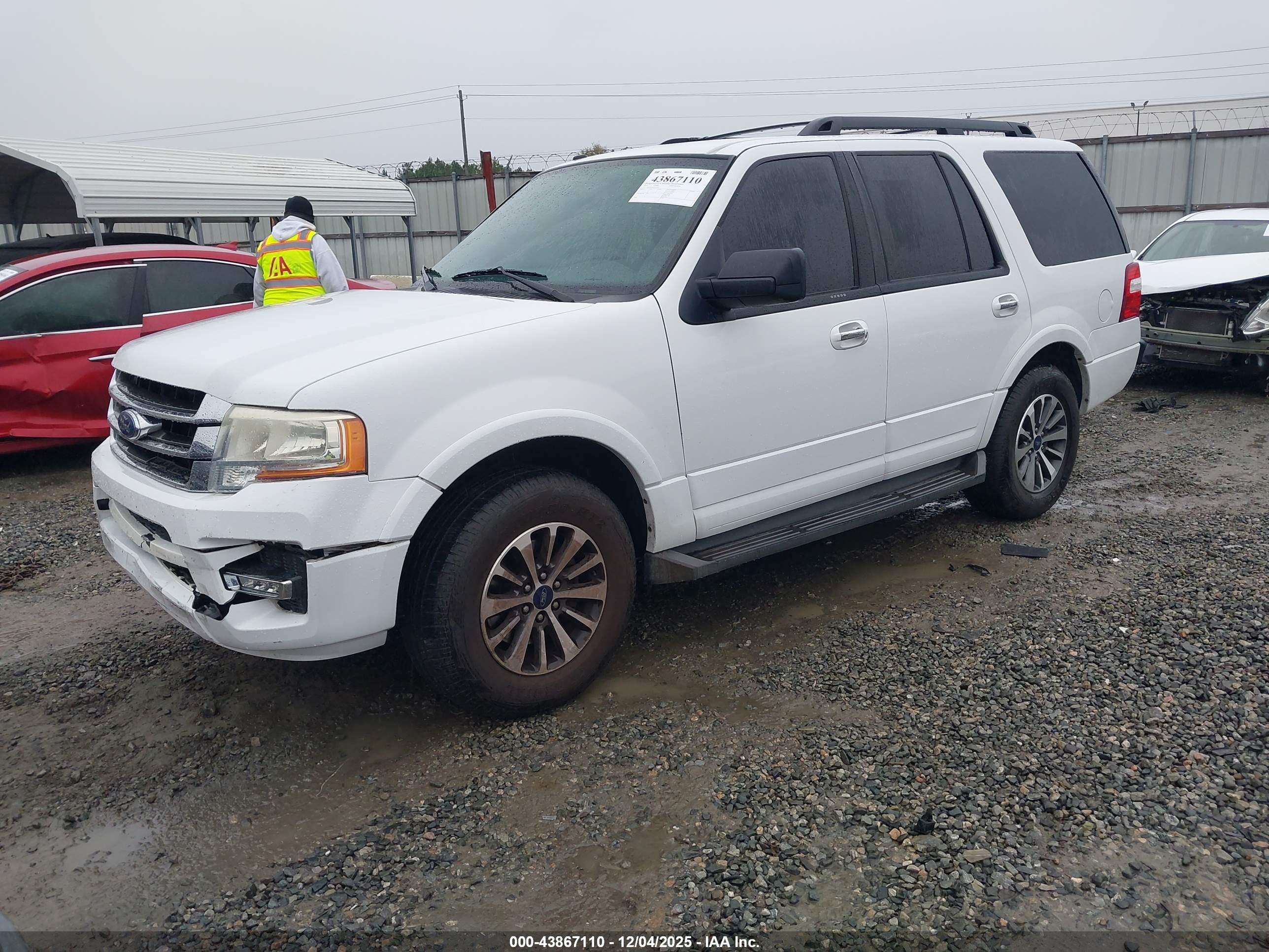 FORD EXPEDITION image 2