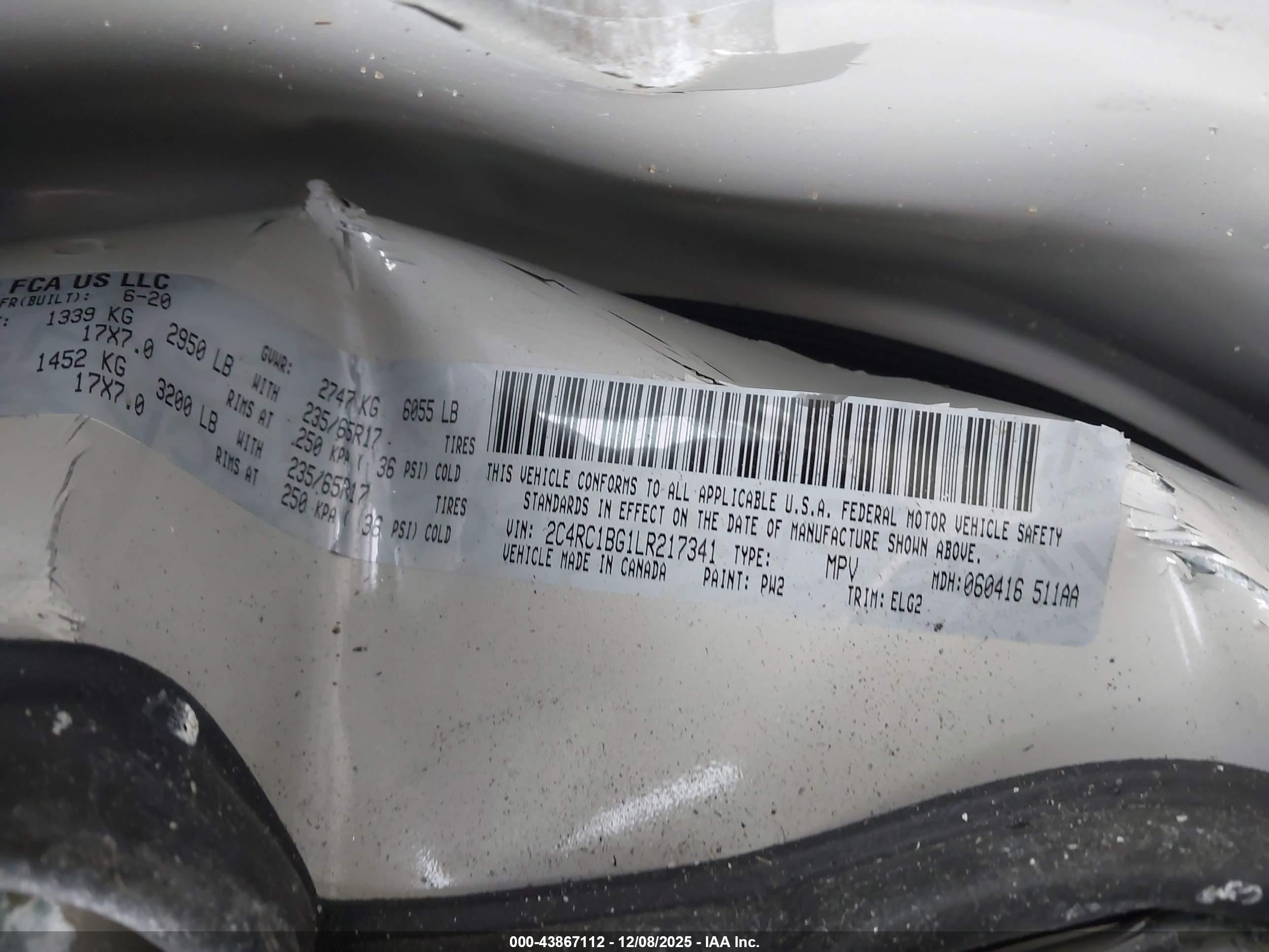 CHRYSLER PACIFICA image 9