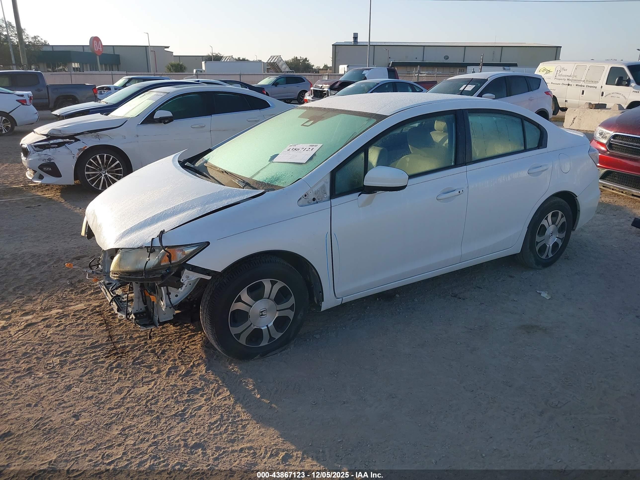 HONDA CIVIC image 2