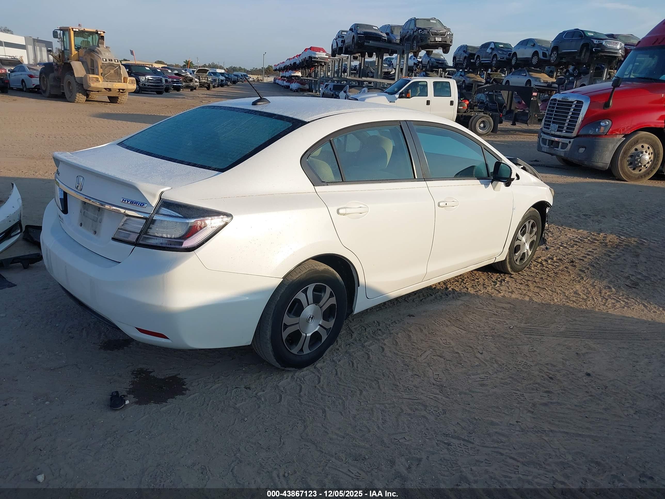 HONDA CIVIC image 4