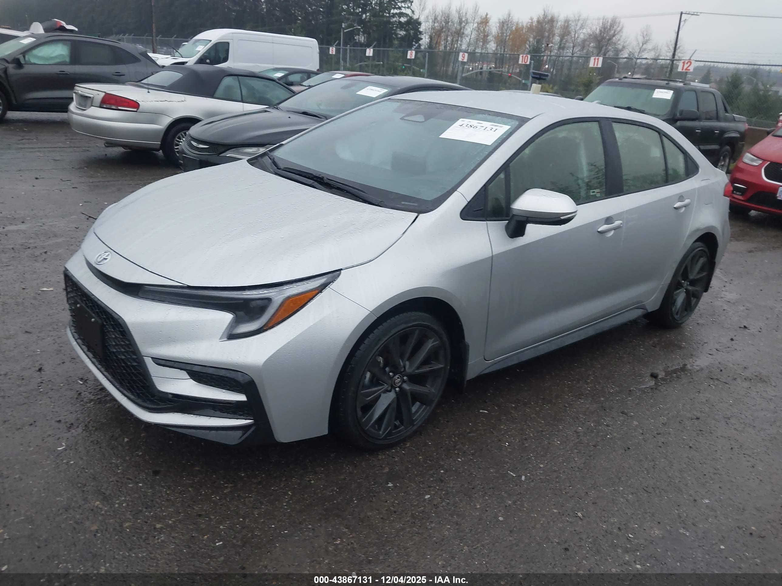 TOYOTA COROLLA image 2