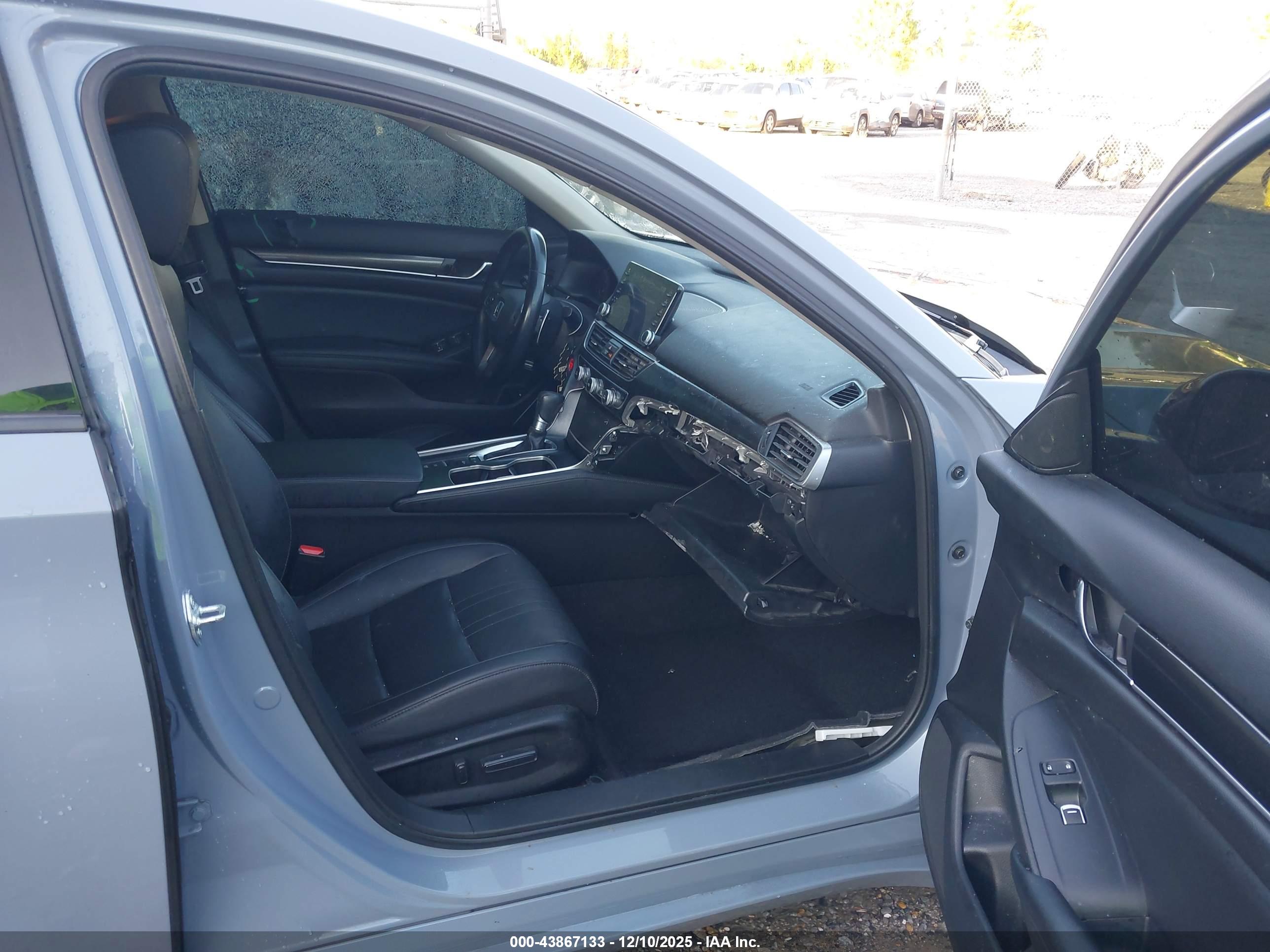 HONDA ACCORD image 5