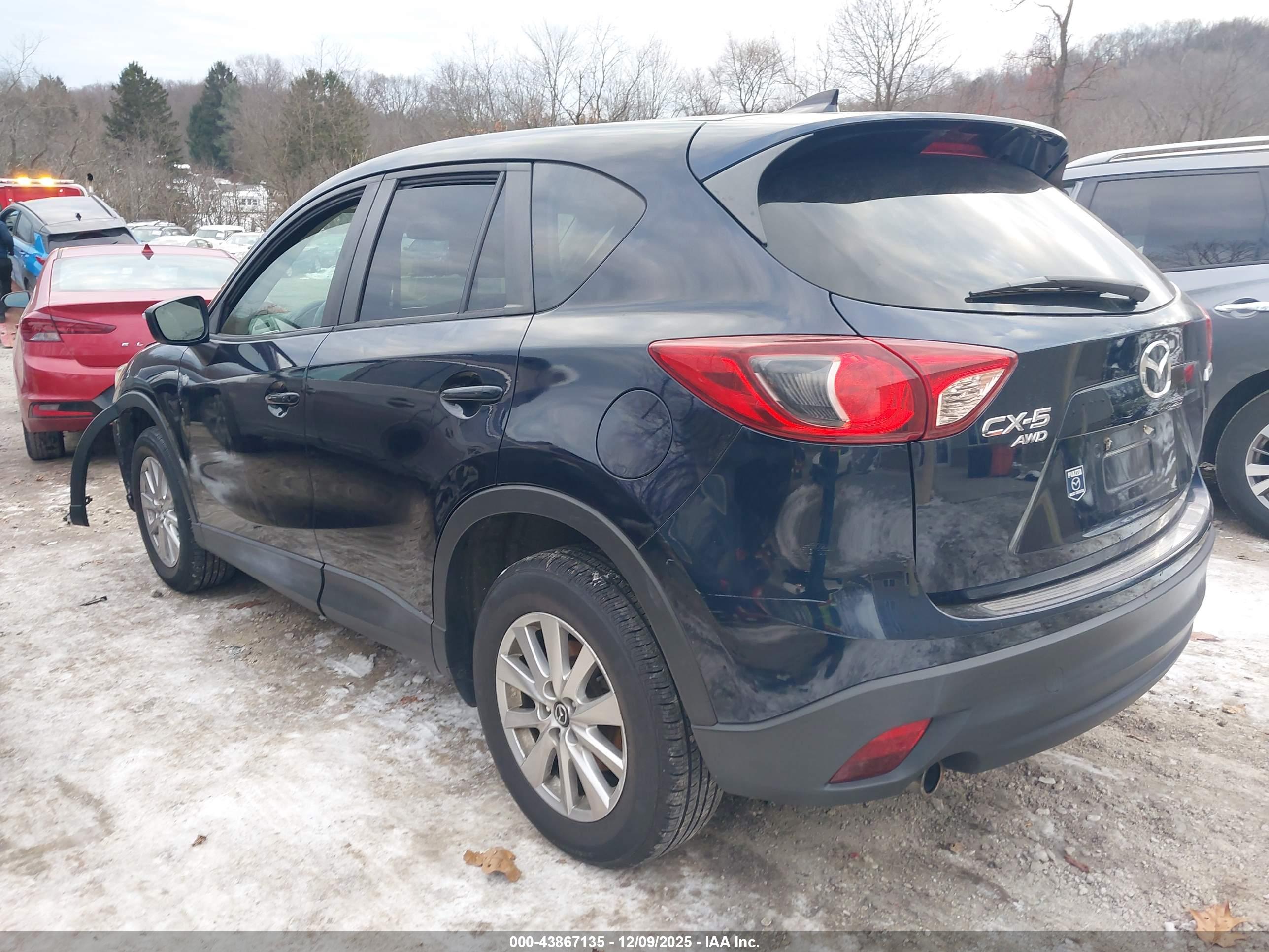 MAZDA CX-5 image 3