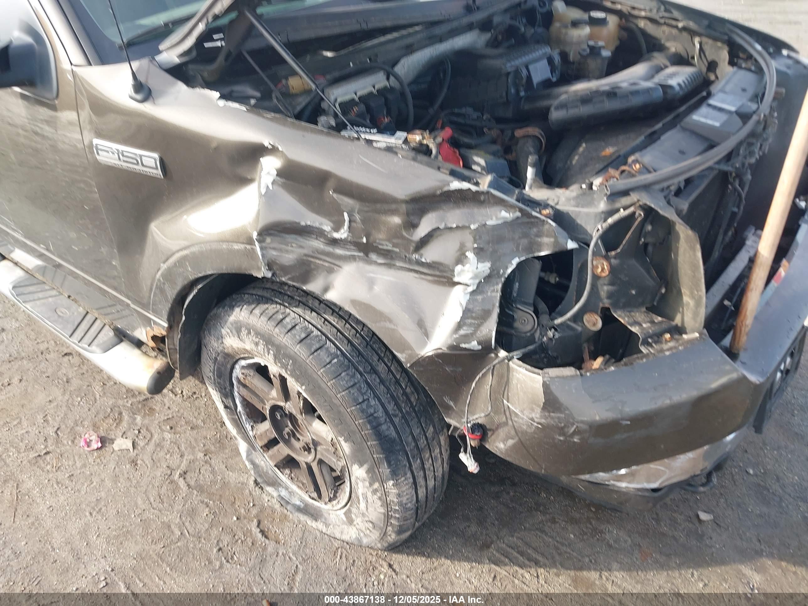 FORD F-150 image 6