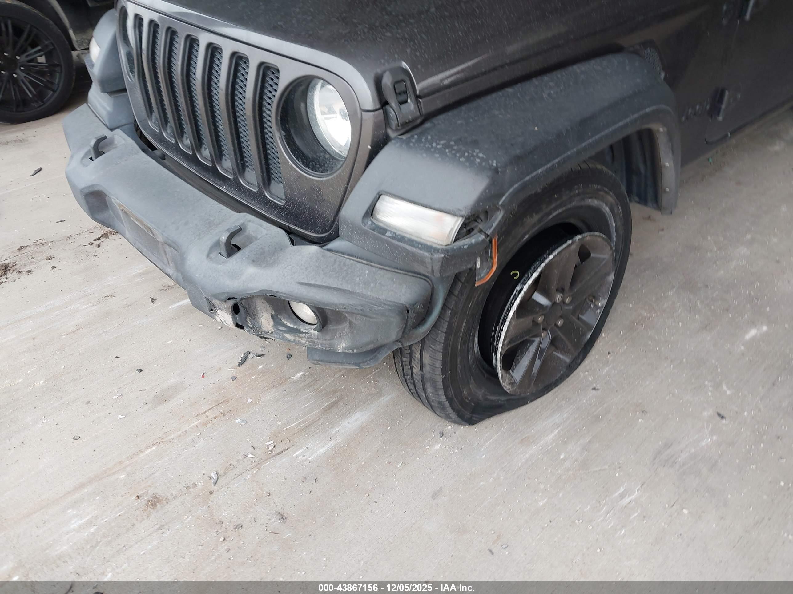 JEEP WRANGLER image 6