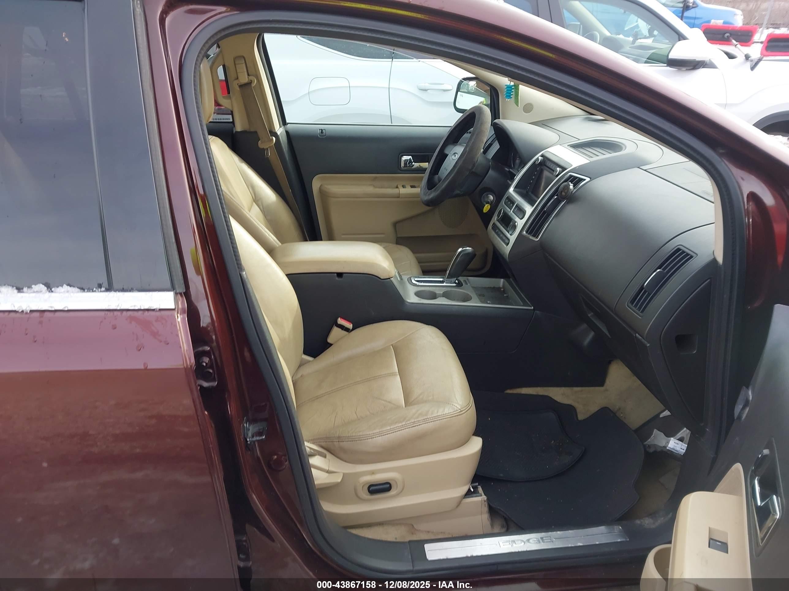 FORD EDGE image 5