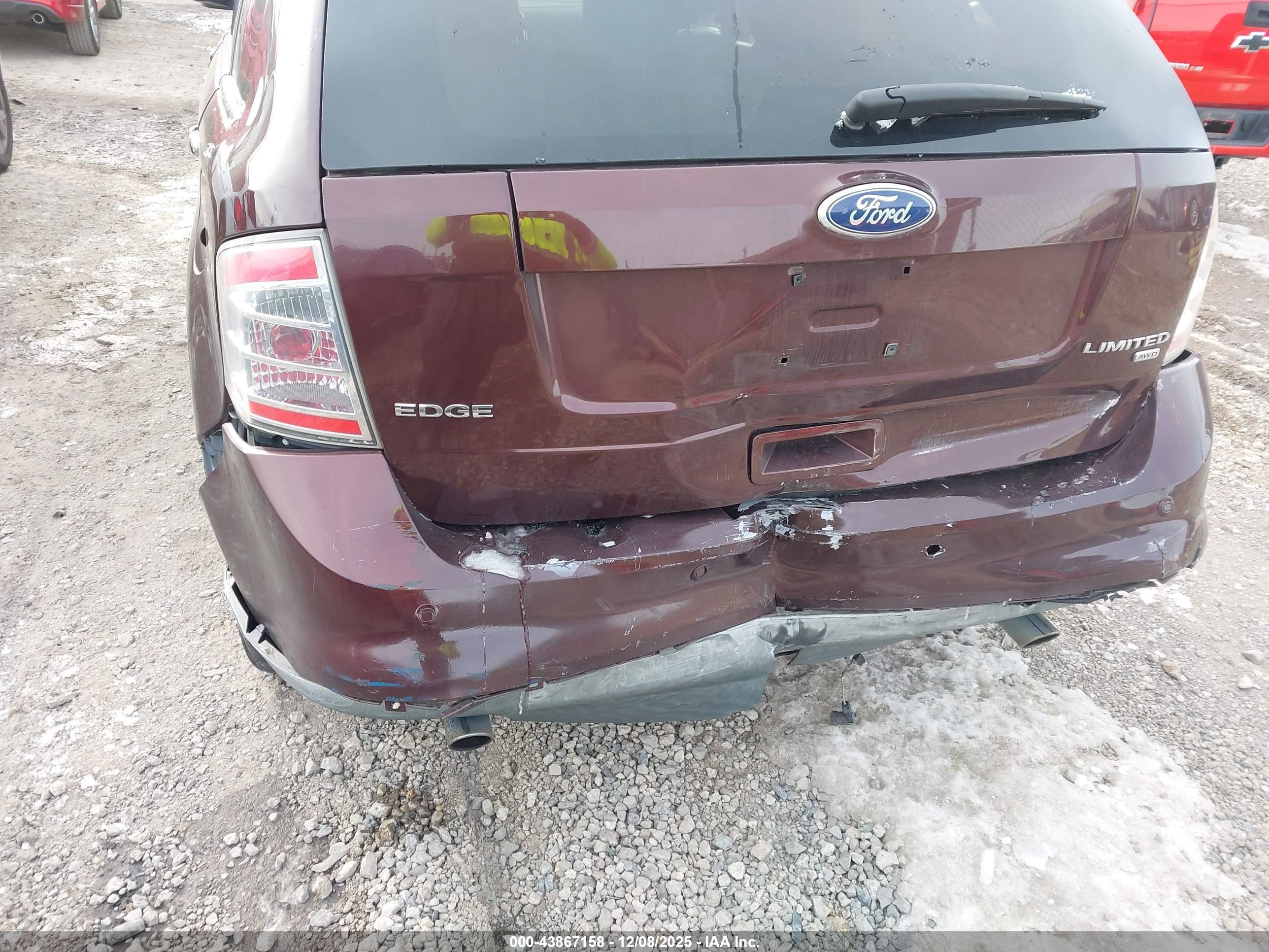 FORD EDGE image 6