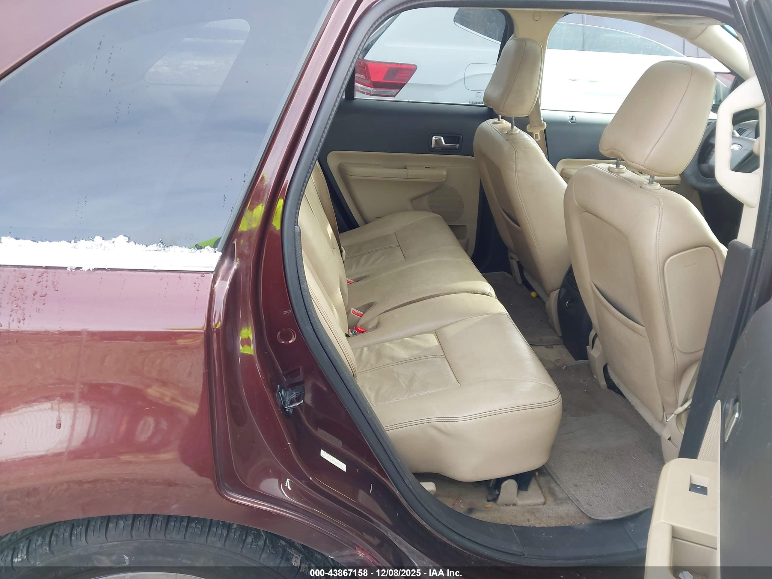 FORD EDGE image 8