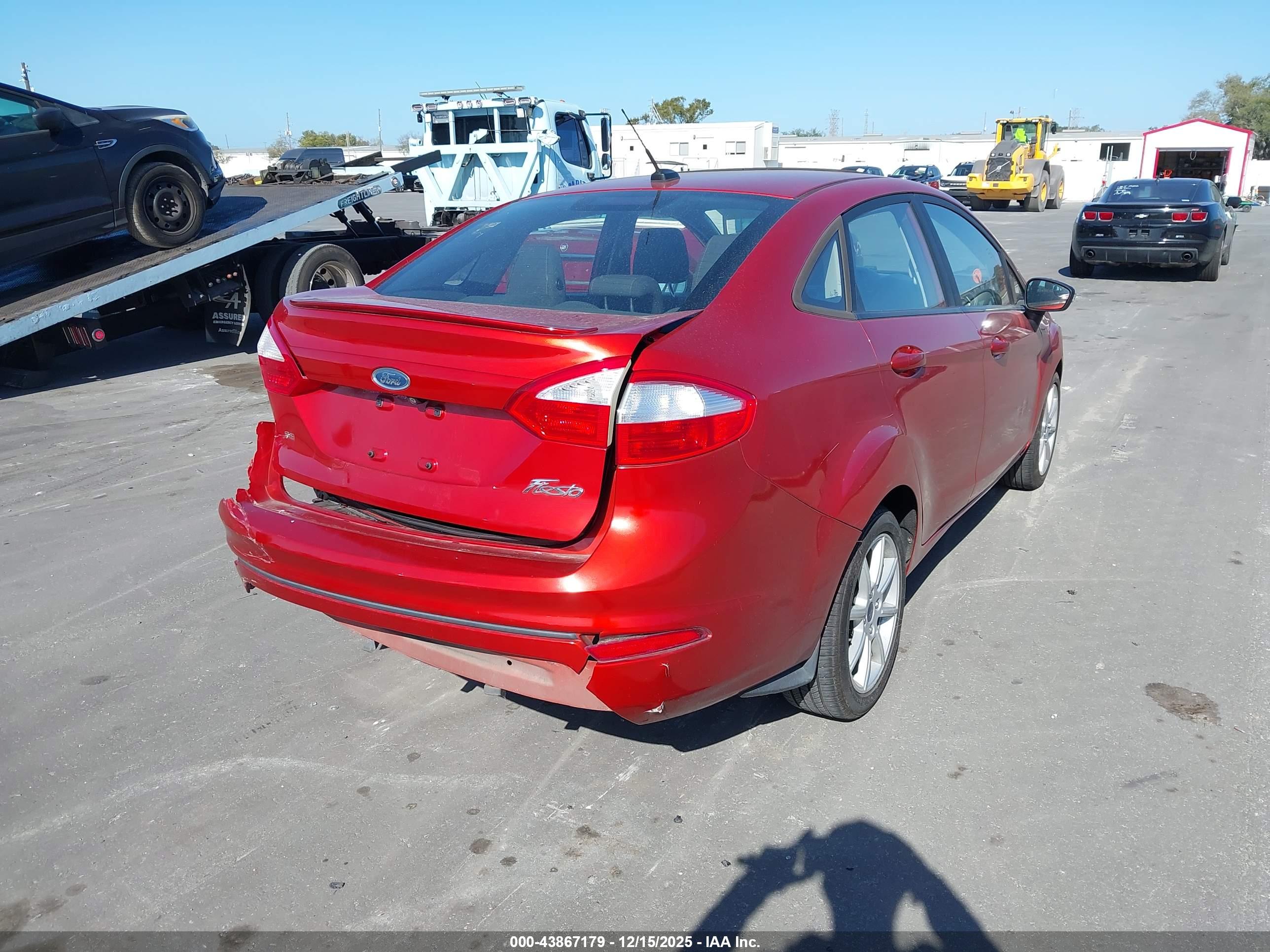 FORD FIESTA image 4
