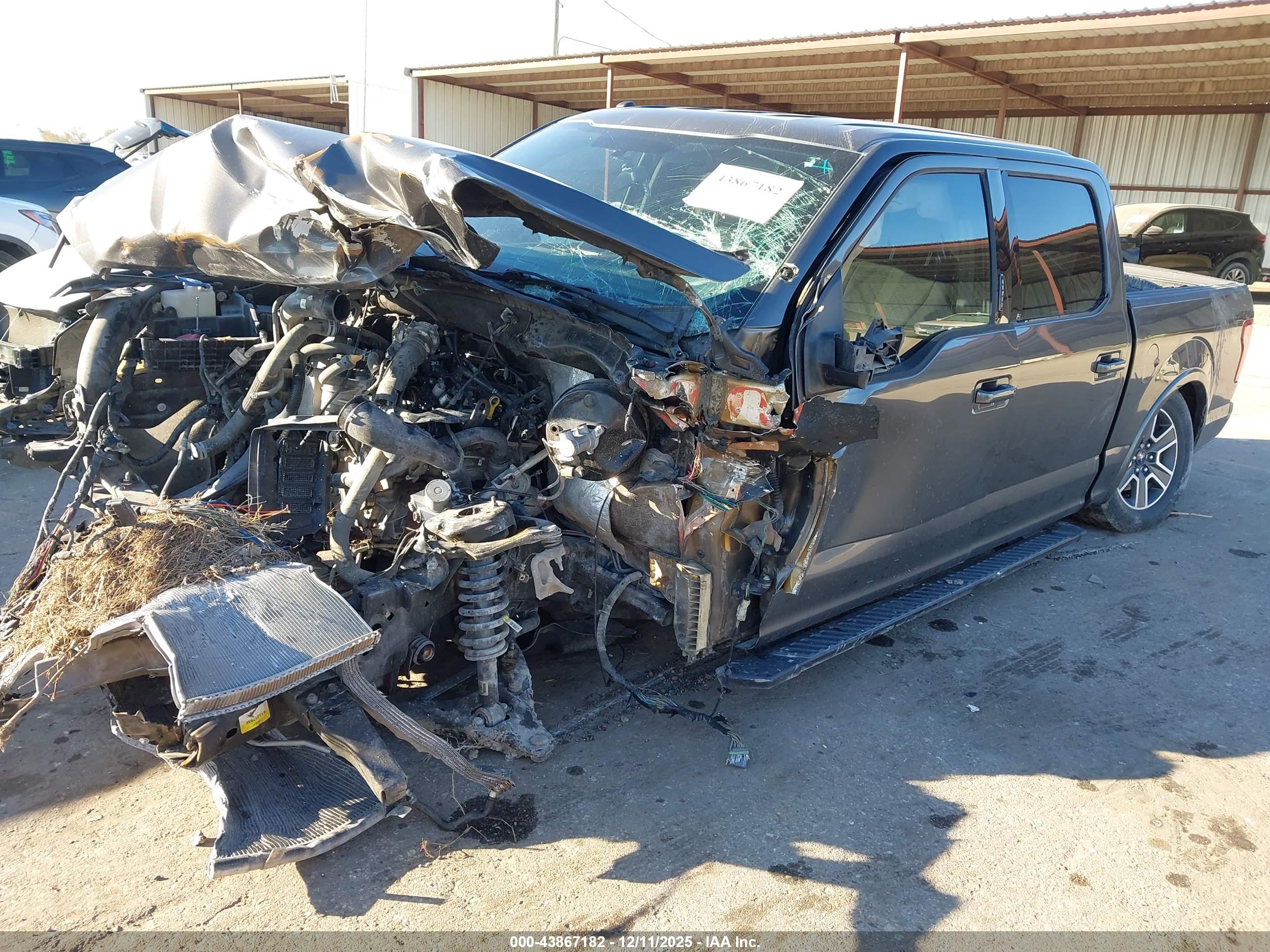 FORD F-150 image 2