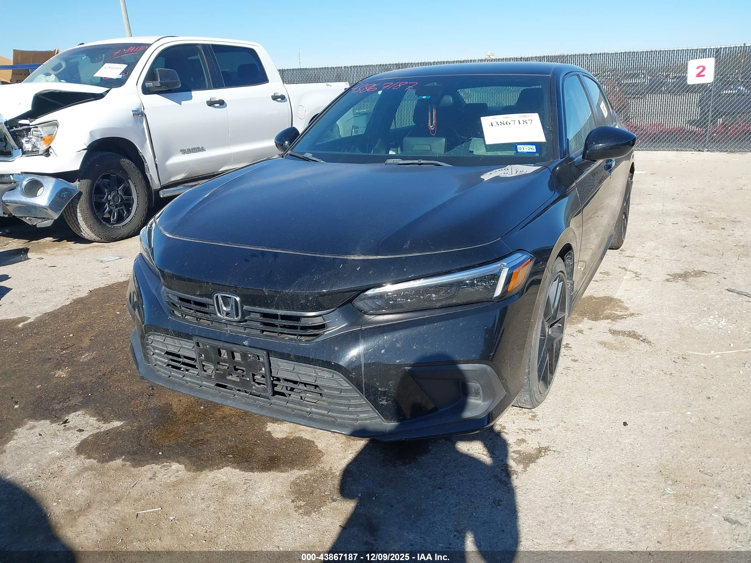 HONDA CIVIC image 2