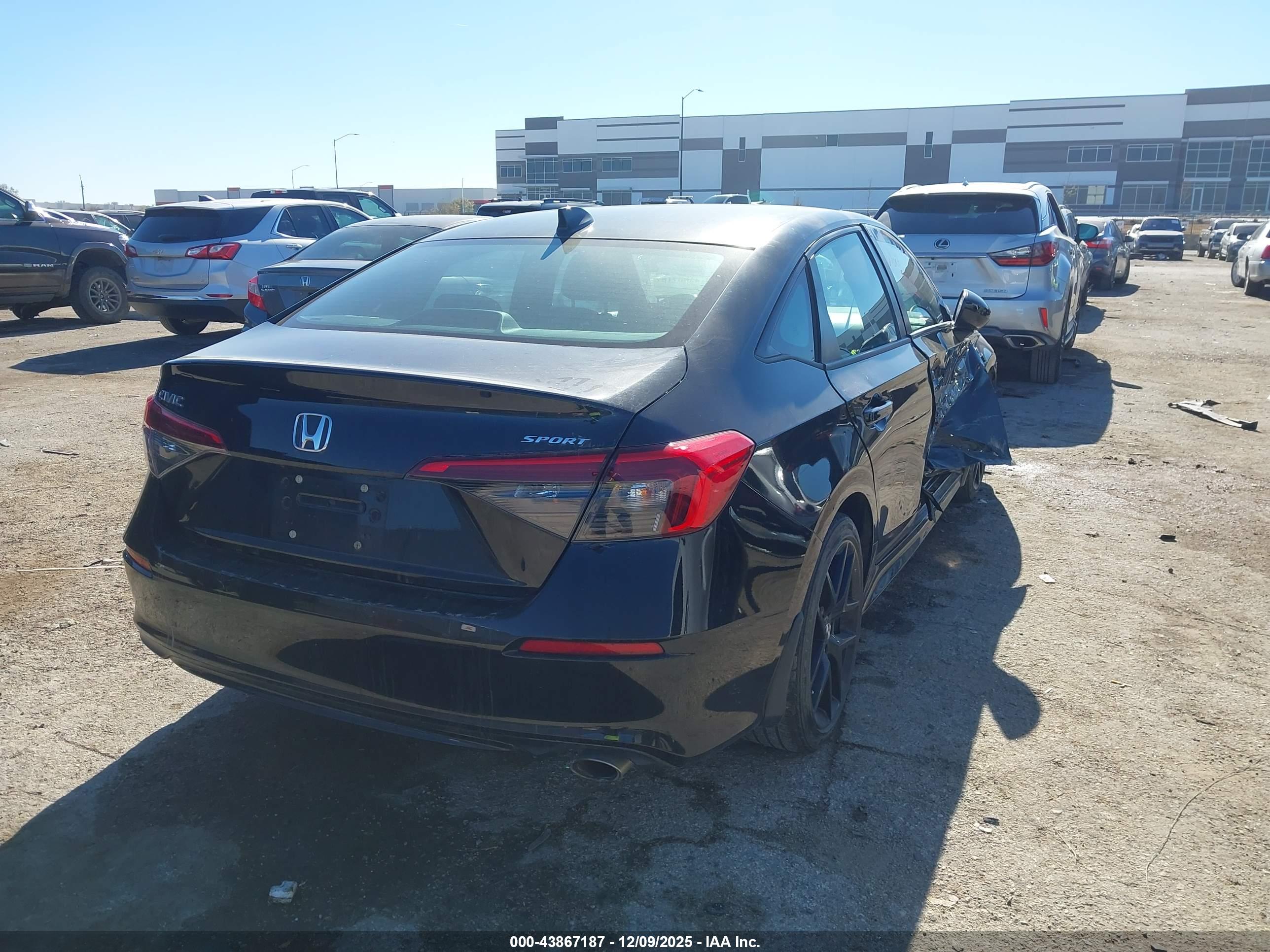HONDA CIVIC image 4