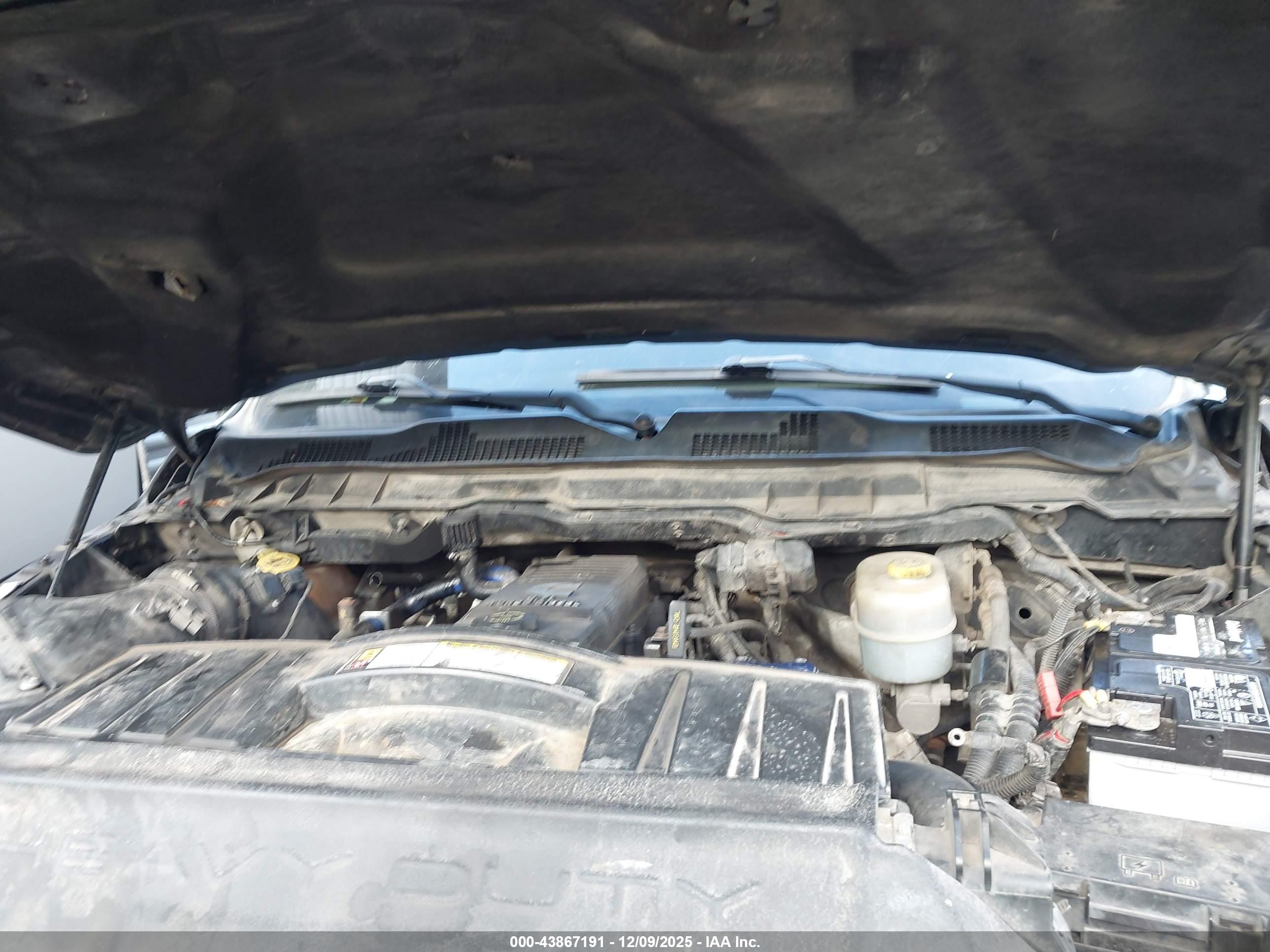 RAM 2500 image 10