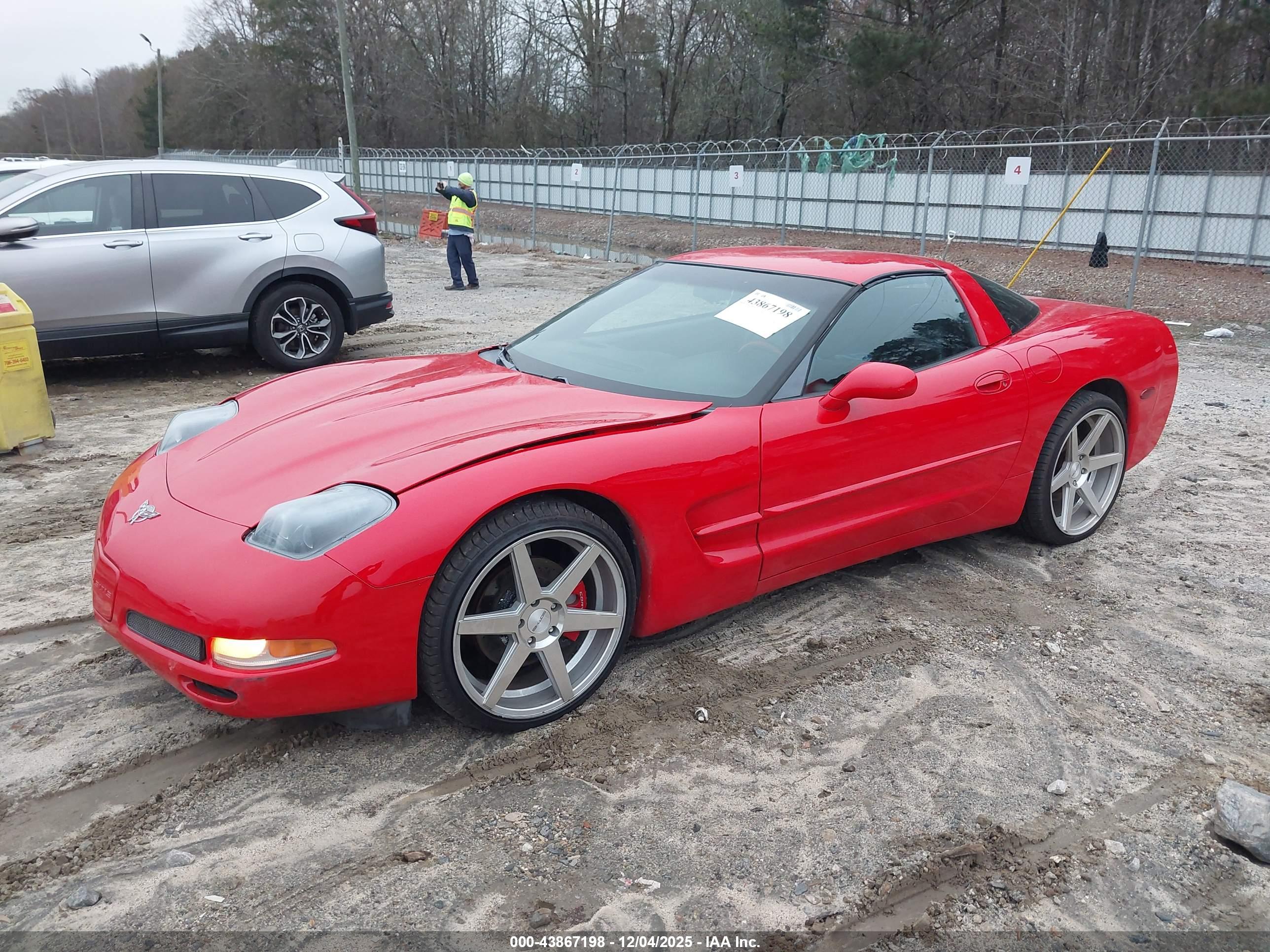 CHEVROLET CORVETTE image 2
