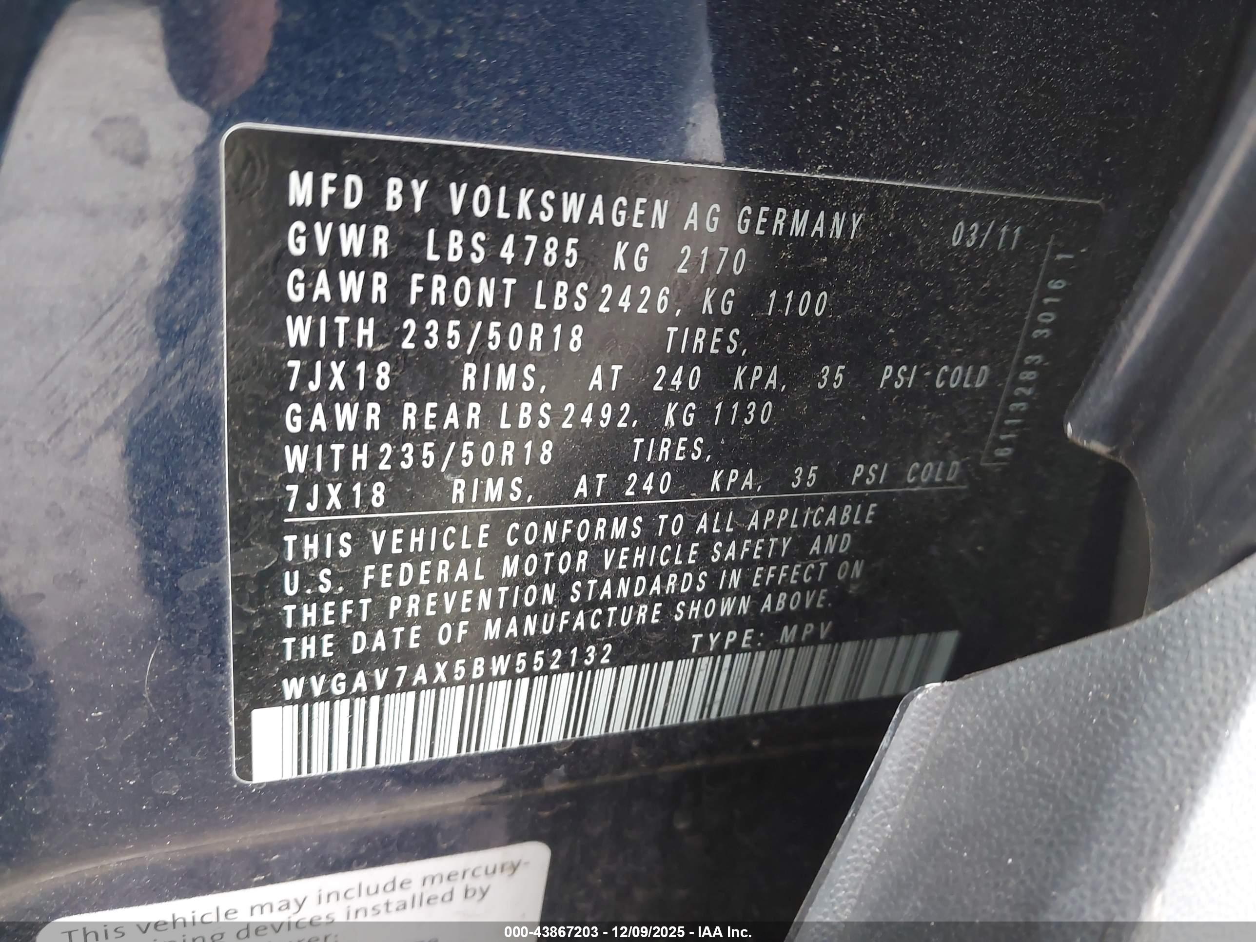 VOLKSWAGEN TIGUAN image 9